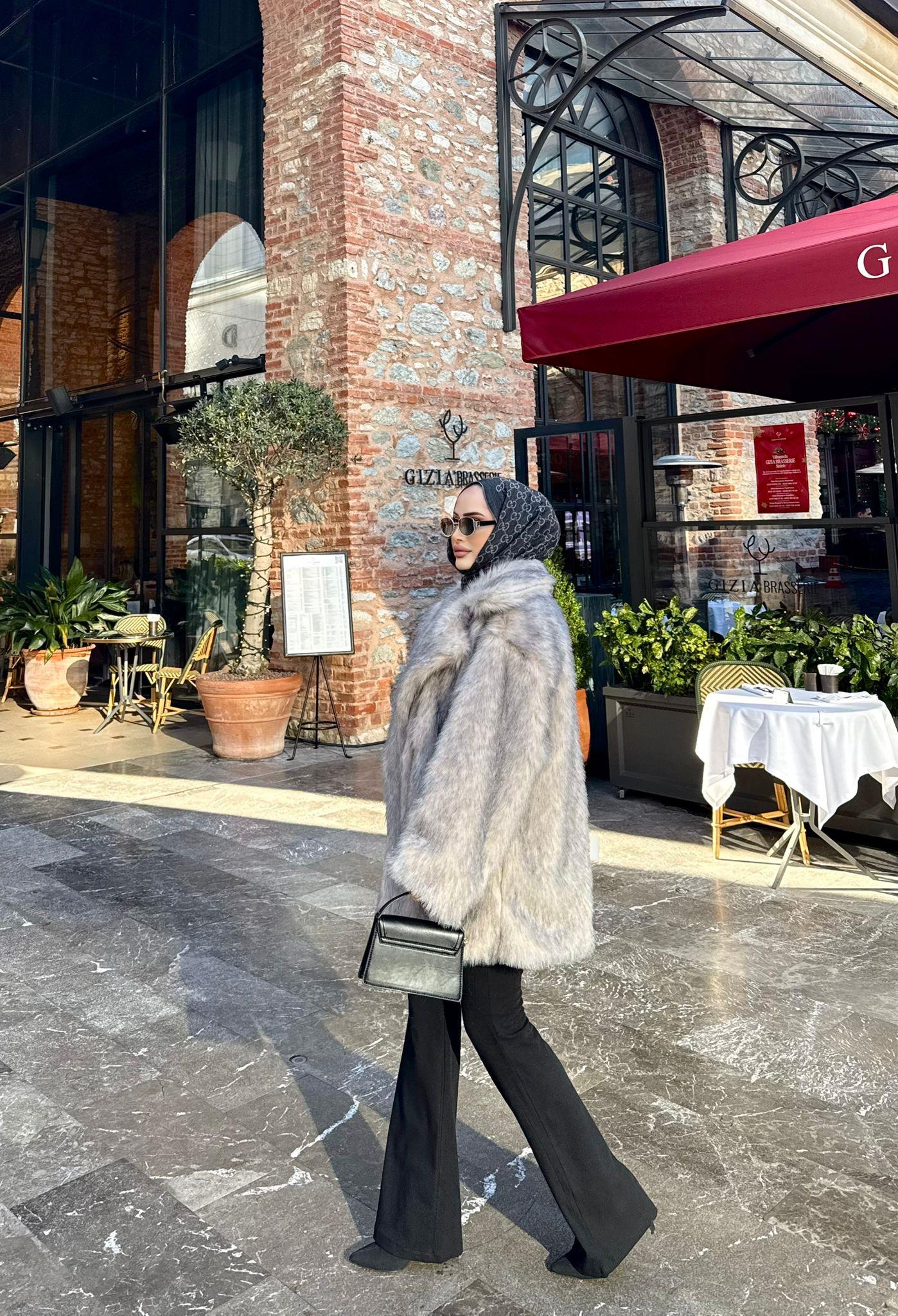 MT0170H&R ButikSesa Lüx Mont Kırçıklı Bej Siyah