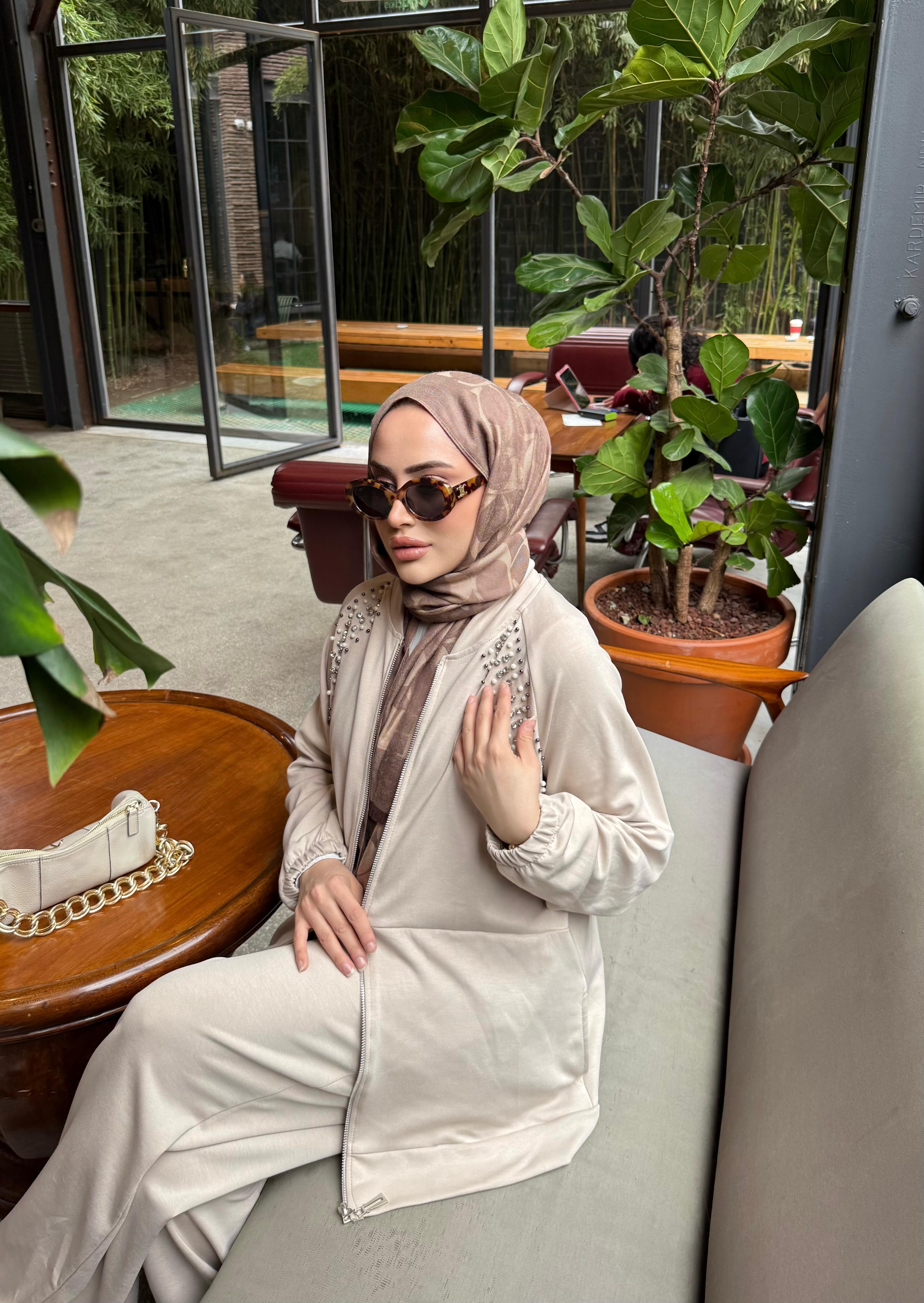 TKM-1909H&R ButikNaila Taşlı Oysh Takım Krem