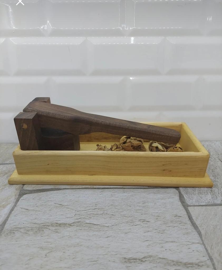 Ahşap Ceviz Kıracağı