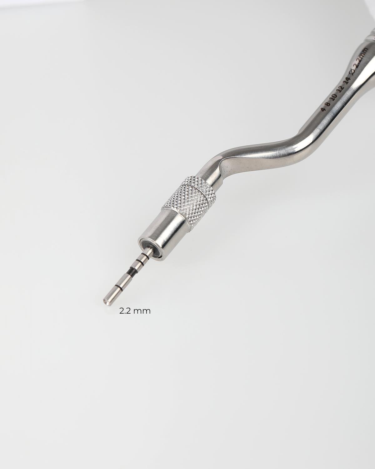 İç Bükey L açılı Osteotom 2,2mm 17cm