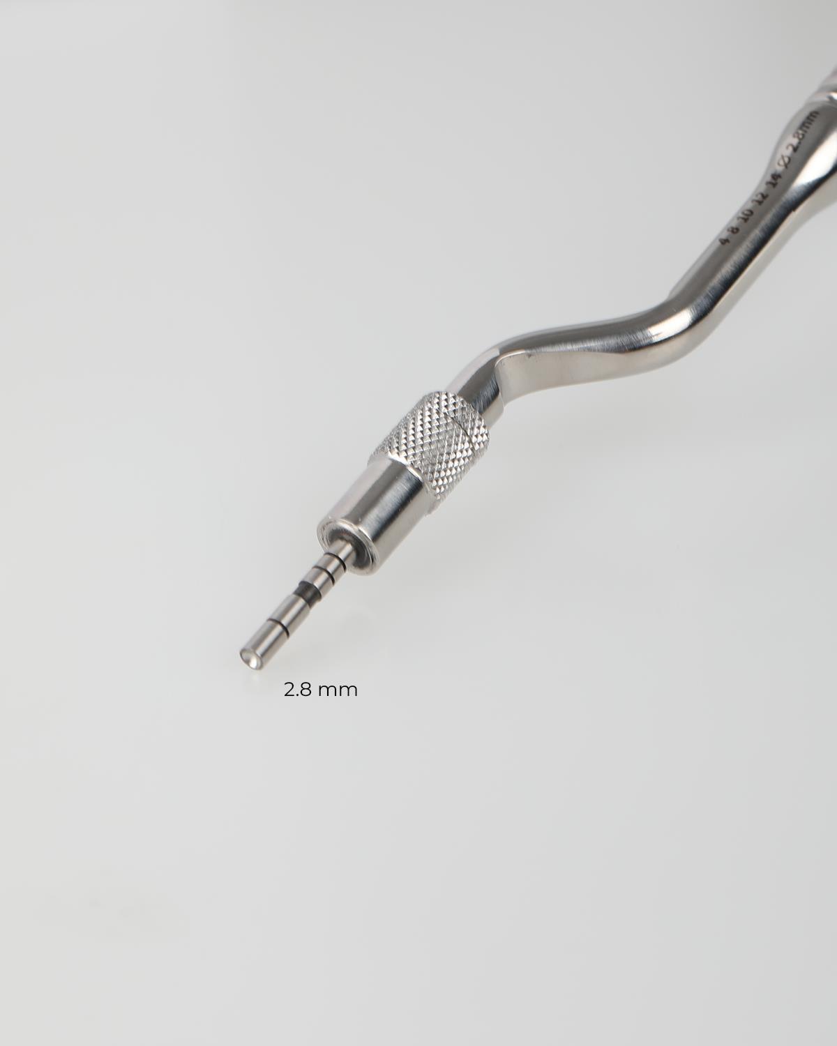 İç Bükey L açılı Osteotom 2,8mm 17cm