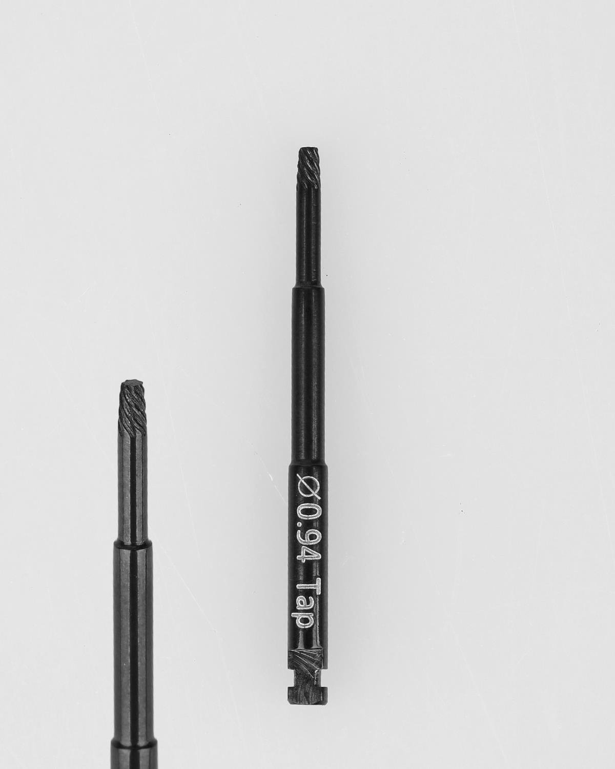 Queen  Kırık Vida Çıkarma - QID041