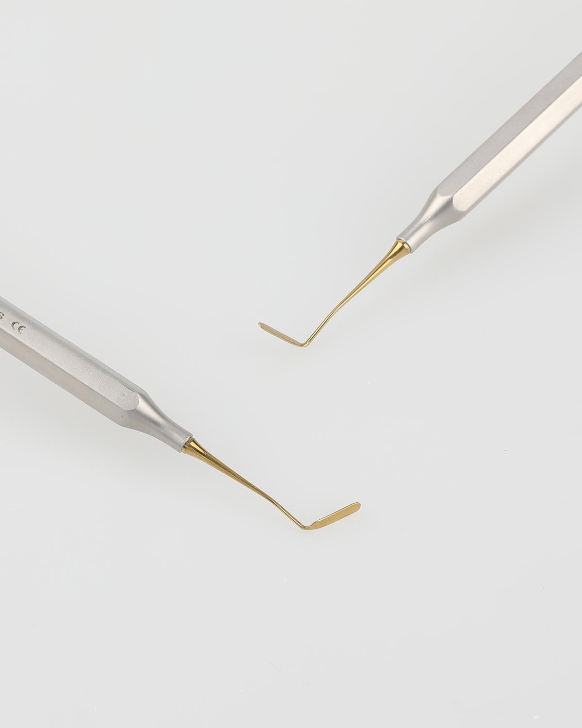 Queen  Titanyum Kompozit Aleti 17 5cm - QYC1H354