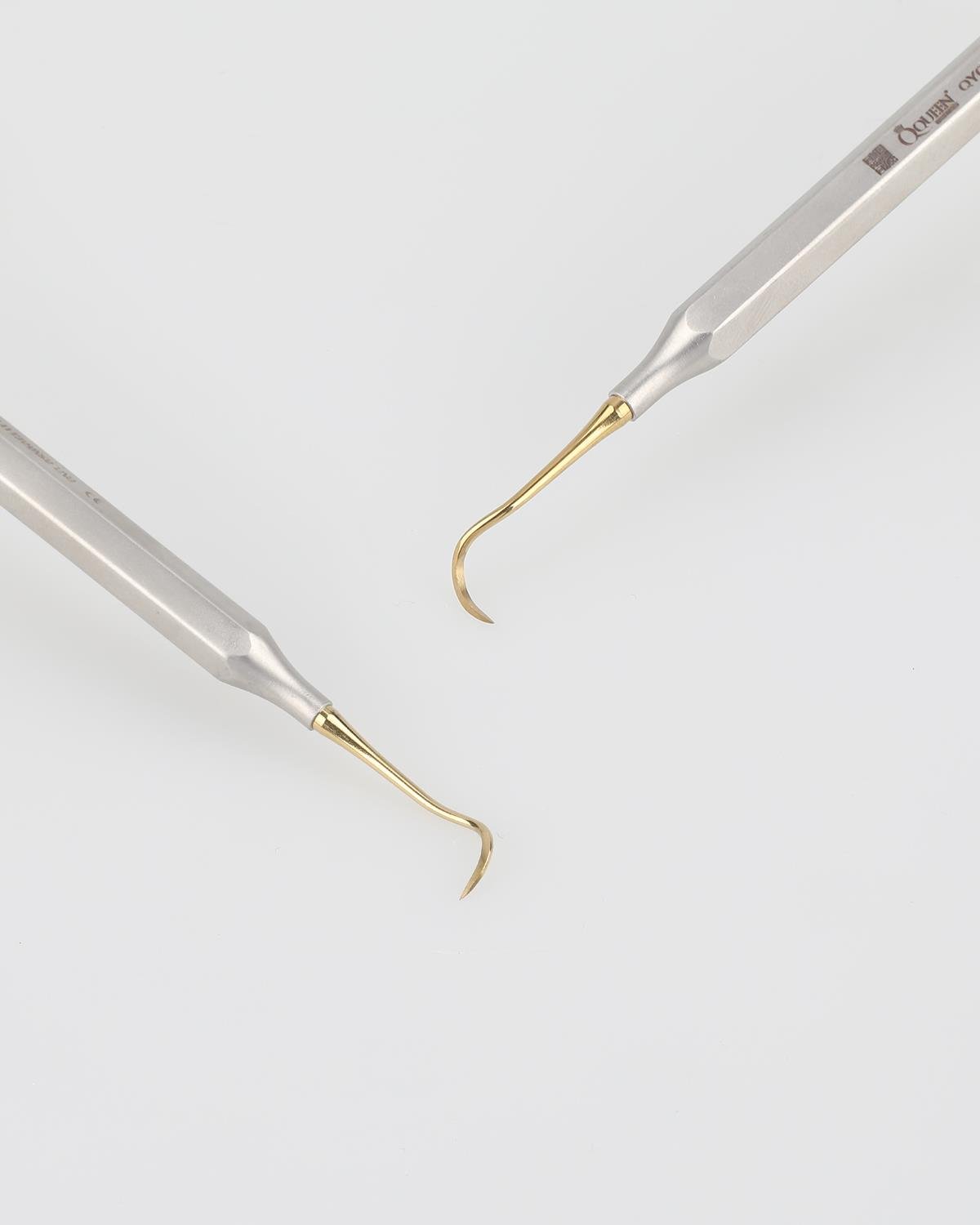 Queen  Titanyum Kompozit Aleti 17 5cm - QYC1H359