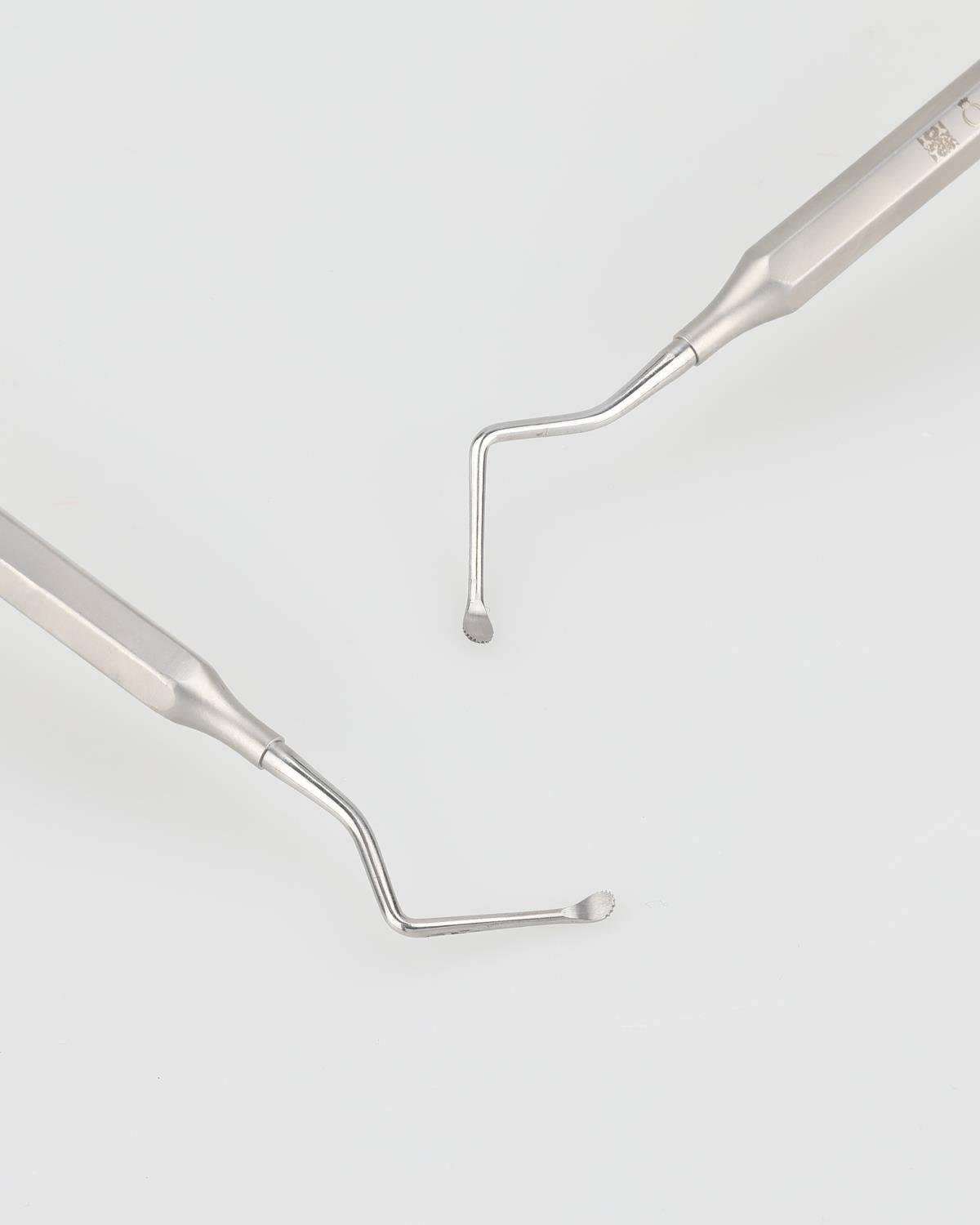 Queen  Z Açılı Lucas Cerrahi Küret LUCAS 2R-2L - QBCUR1H095