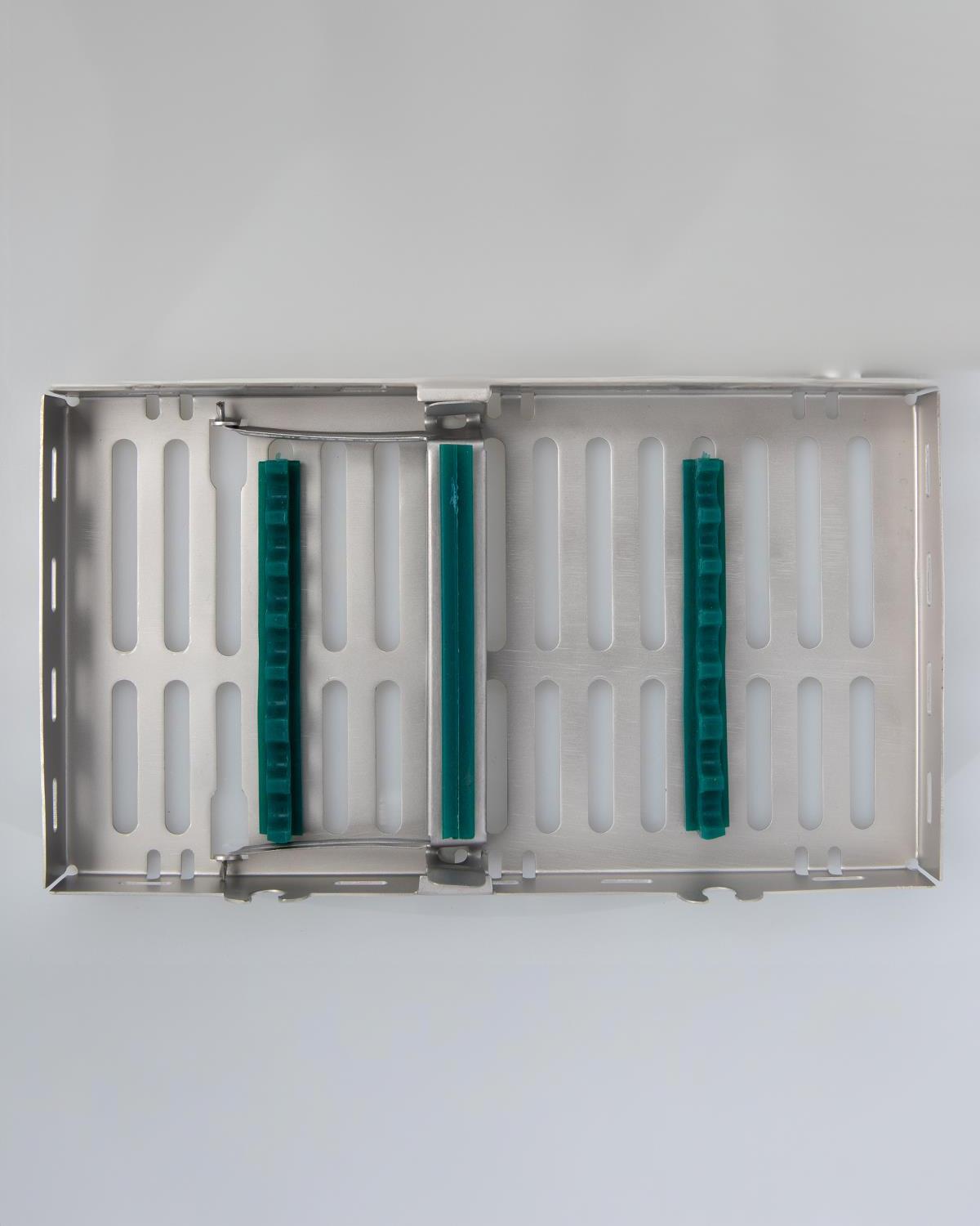 Silikon Tutamaçlı Sterilizasyon Kaseti 12cm/20cm/2.5cm 7 Aletlik