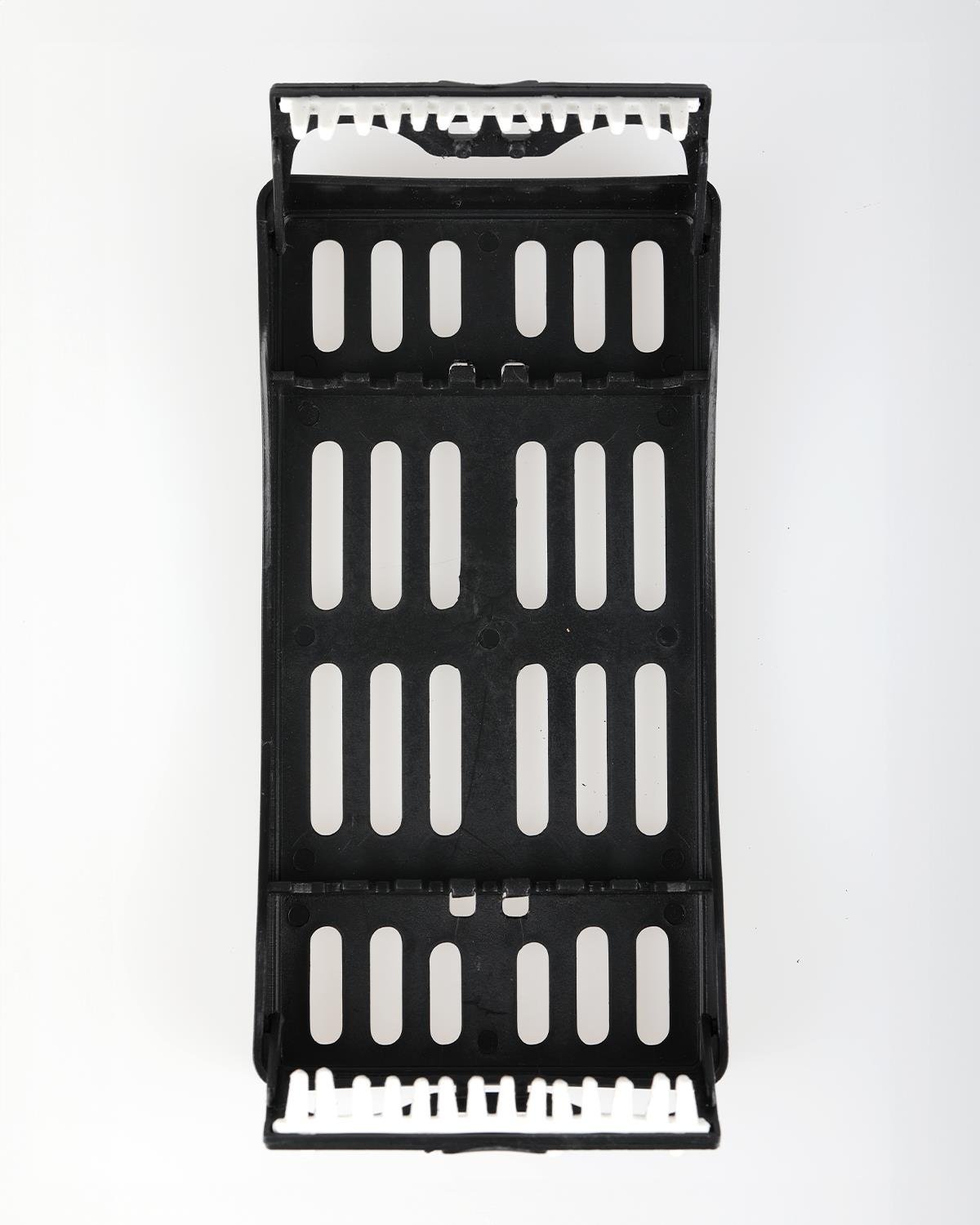 Silikon Tutamaçlı Sterilizasyon Kaseti 7 Aletlik