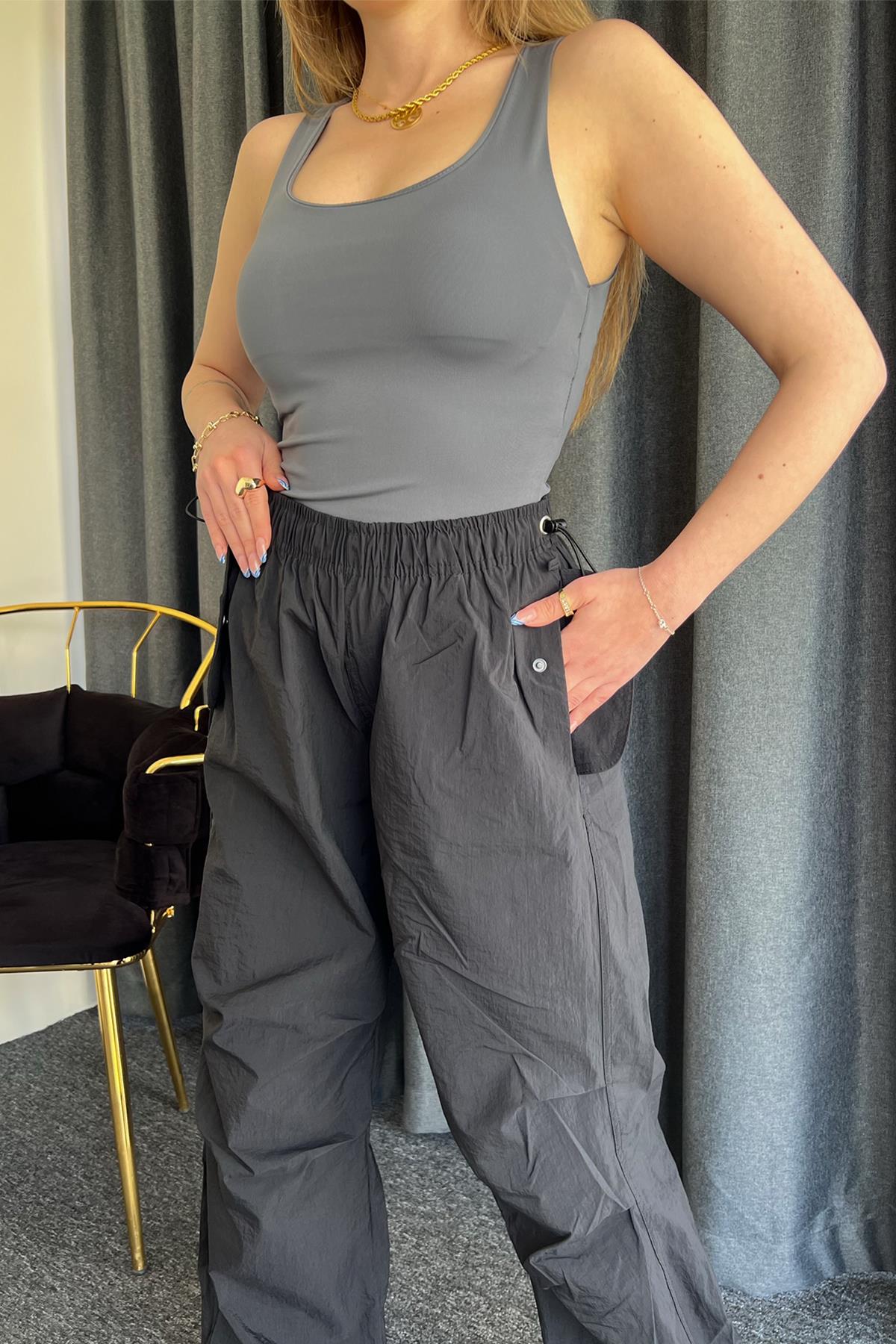 رياضي غواص طويل