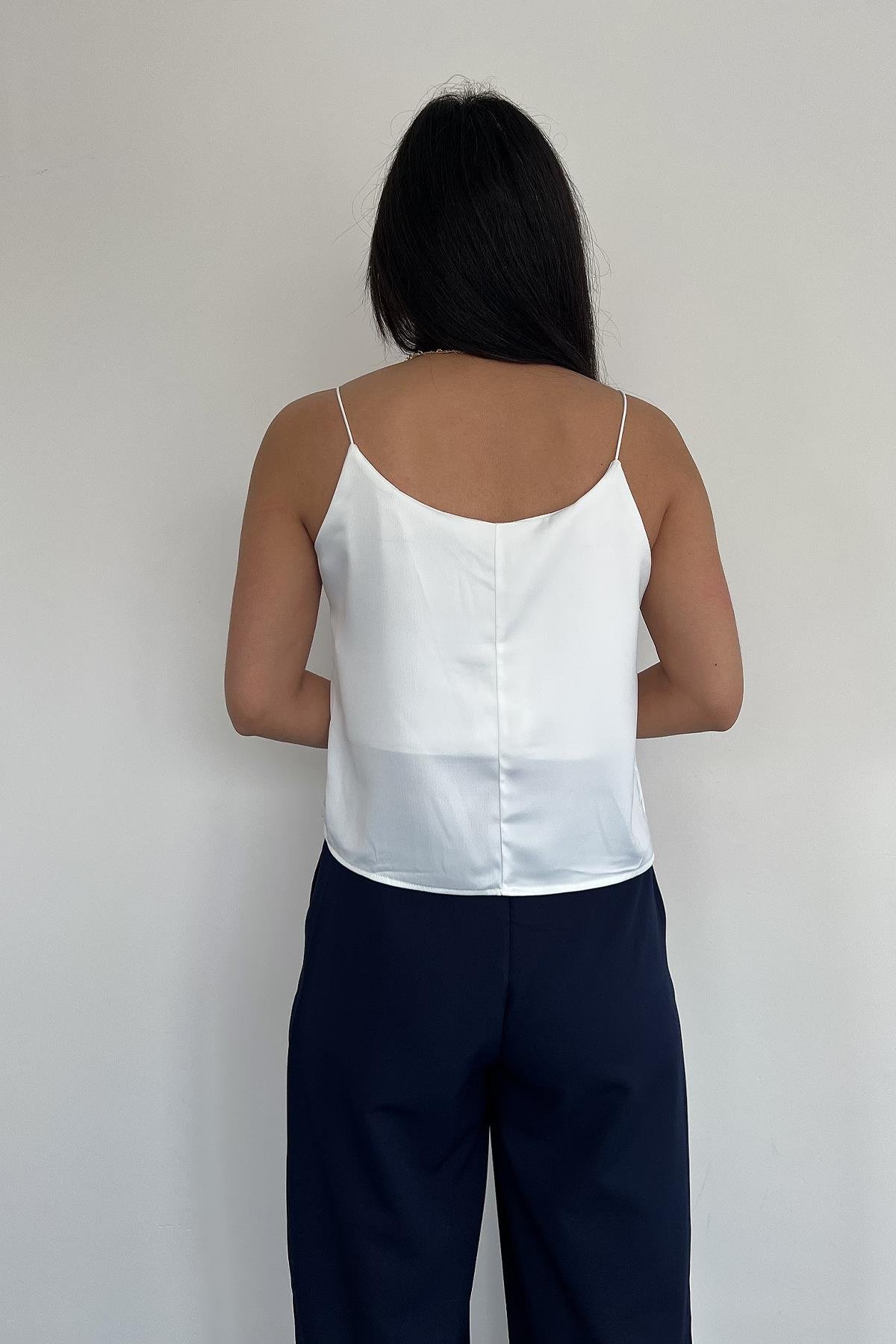 ASKILI SATEN BLUZ BEYAZ