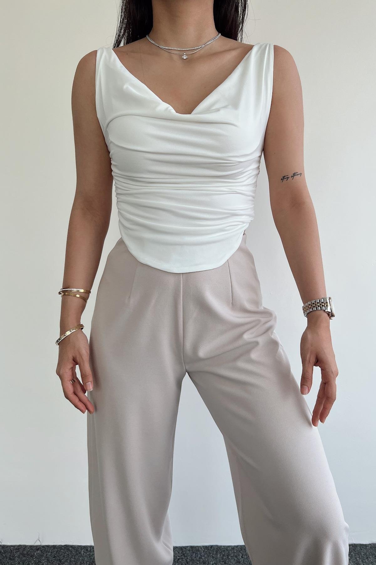 بلوزة قميص بياقة متدرجة