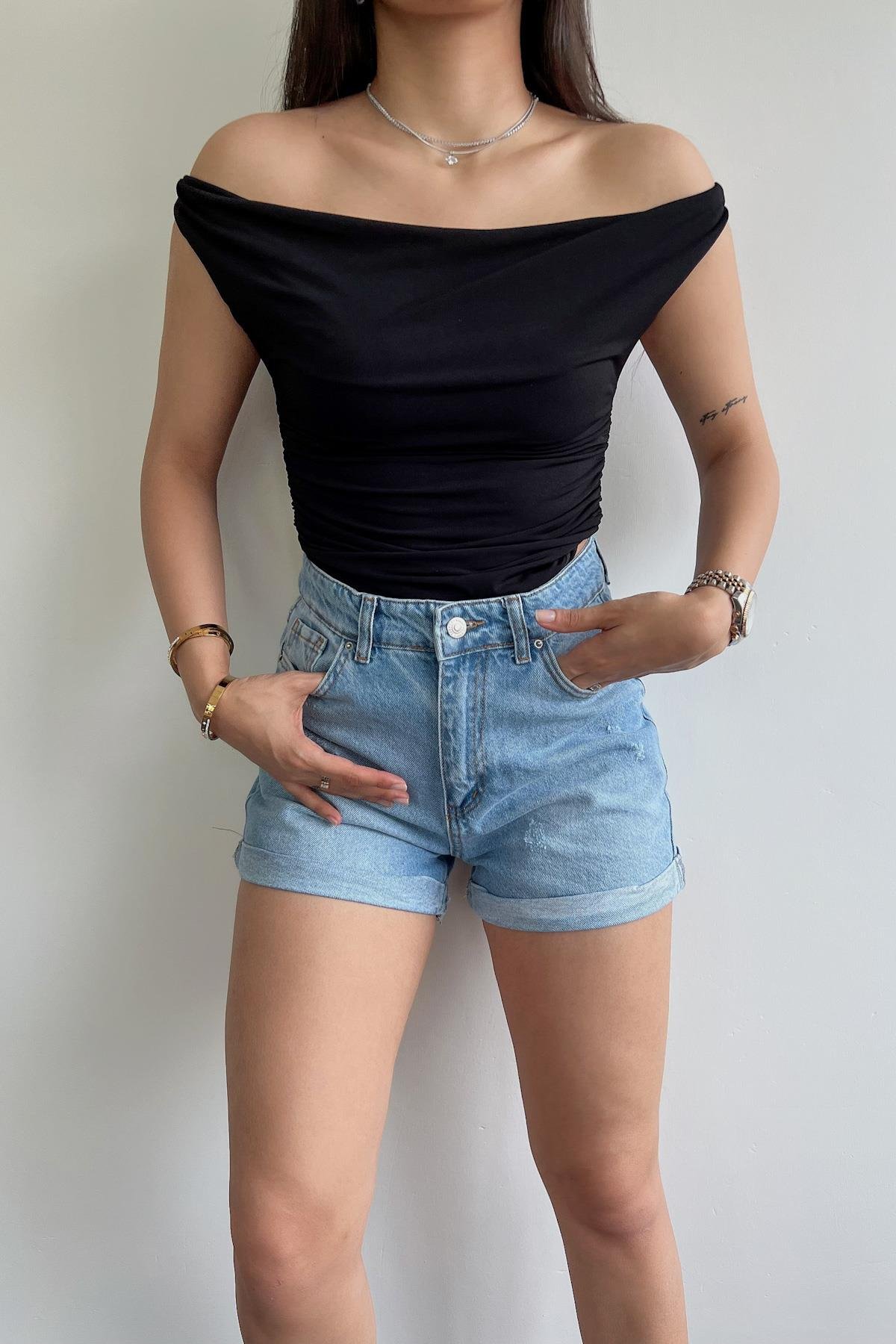 بلوزة قميص بياقة متدرجة