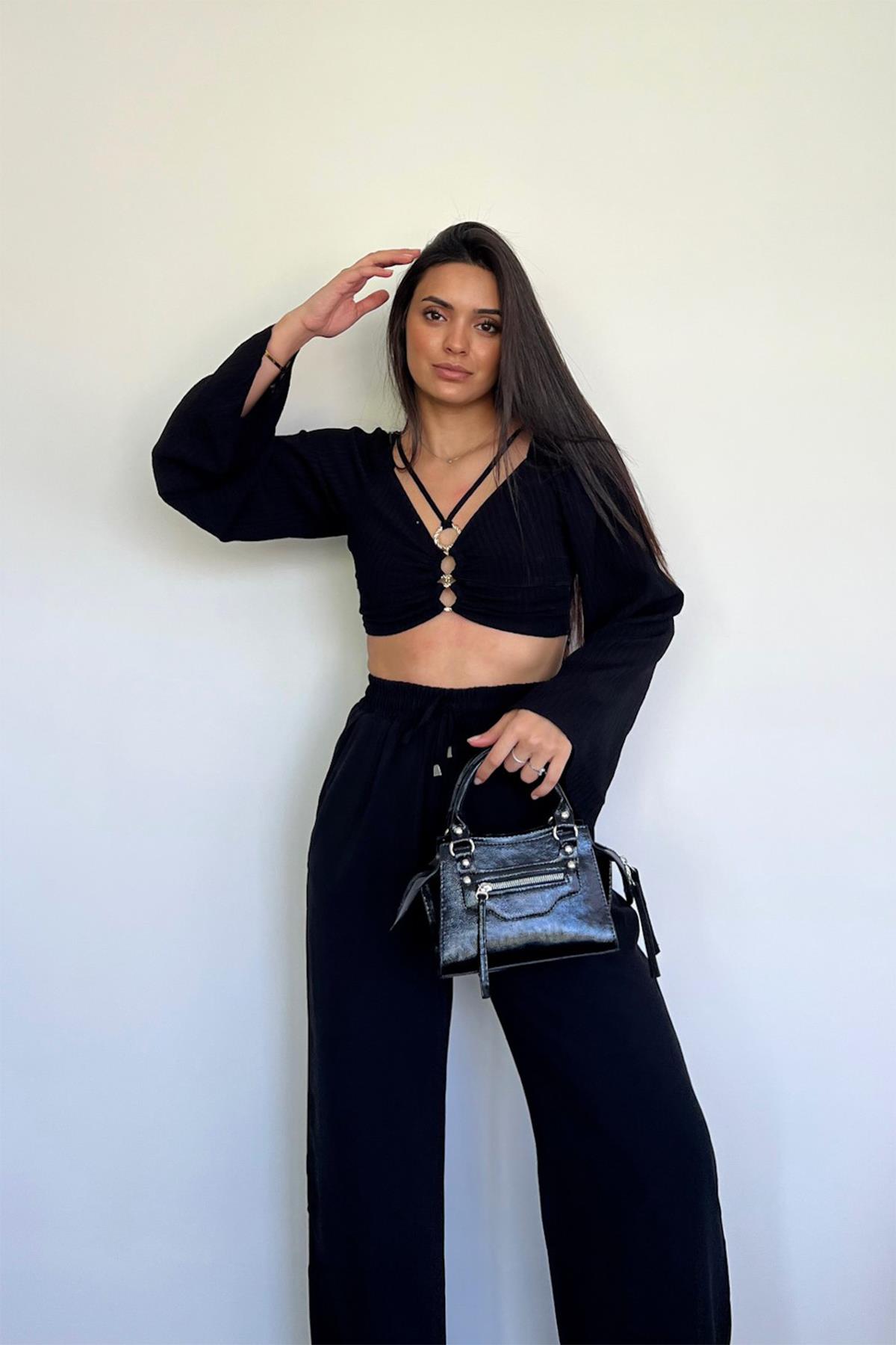 RING DETAILED CROP BLOUSE