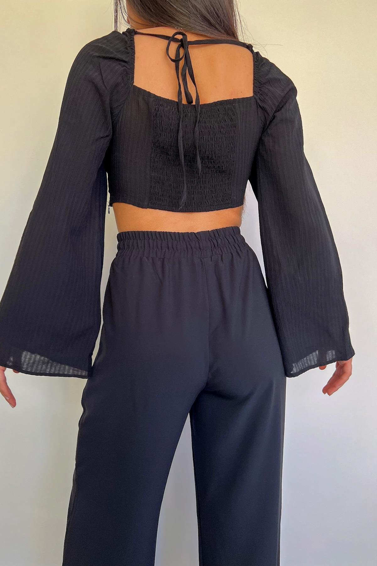 RING DETAILED CROP BLOUSE