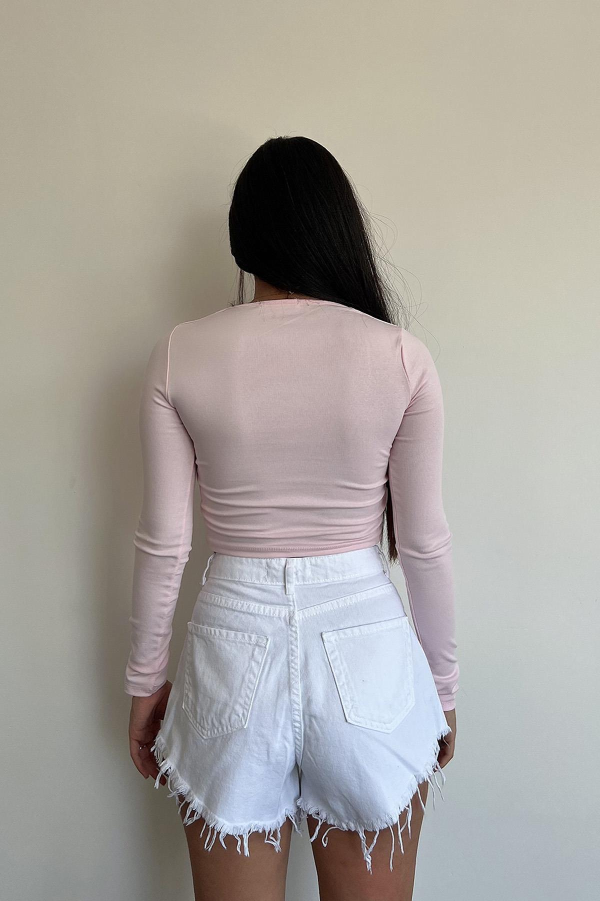 KARE YAKA LİKRALI RİBANA BLUZ