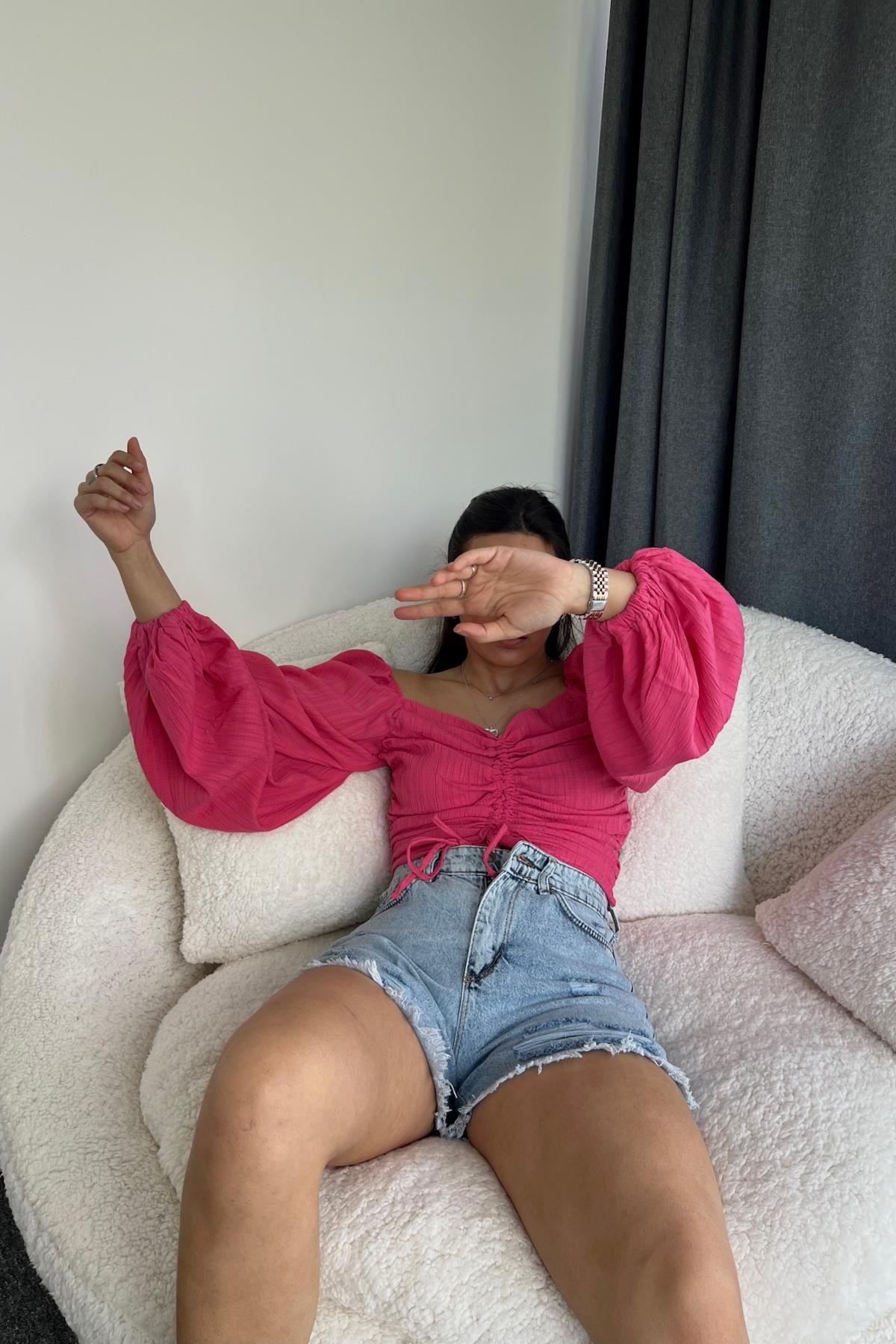 BLOUSE WITH FRONT SHIRT