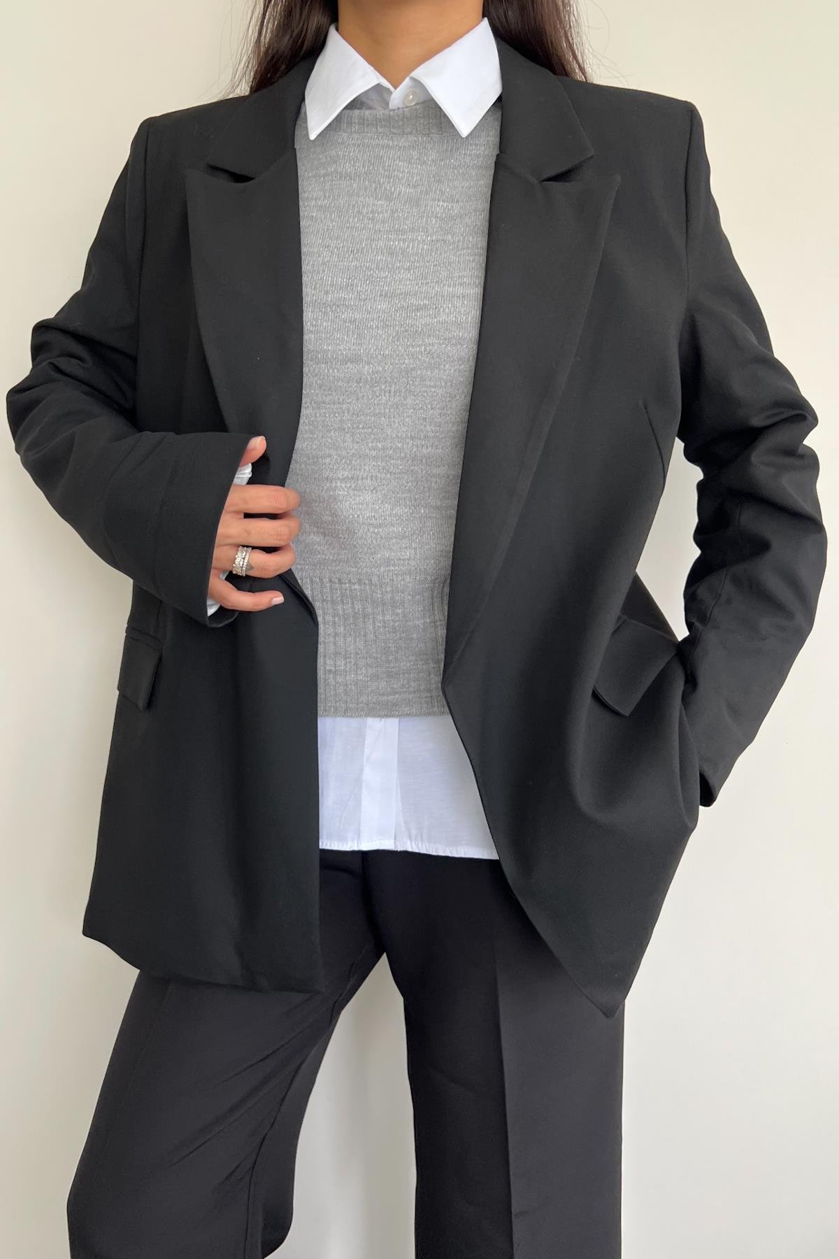 КУРТКА НА ПОДКЛАДКЕ