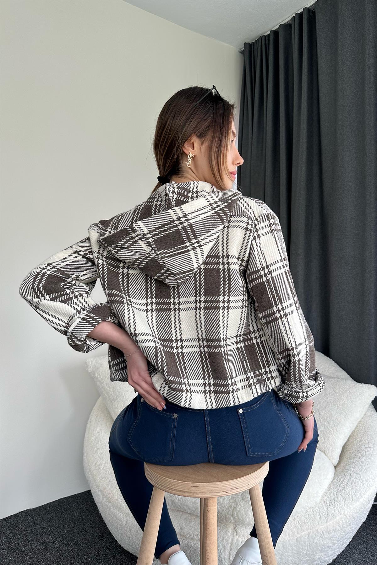 سترة مقنعين