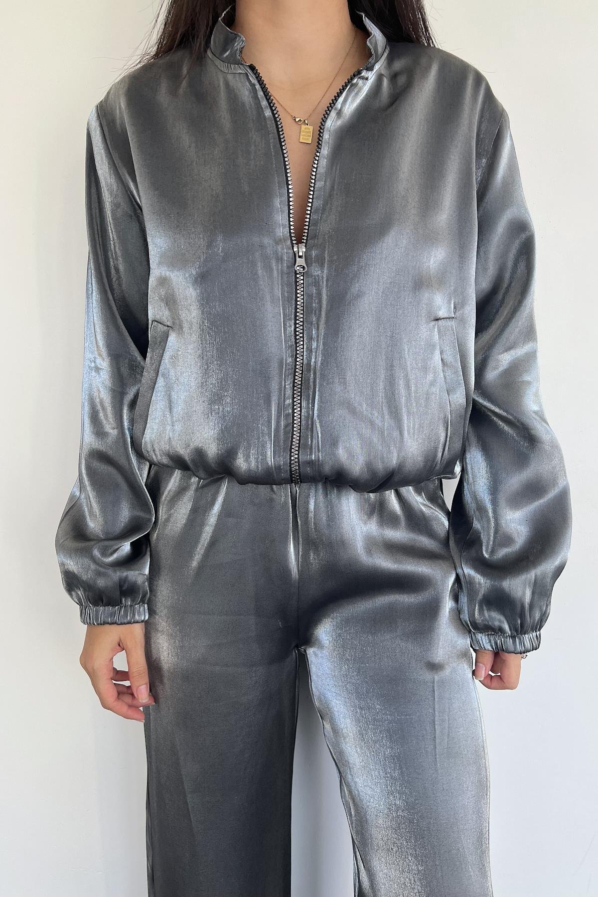 METALİK GÖRÜNÜMLÜ BOMBER CEKET GRİ