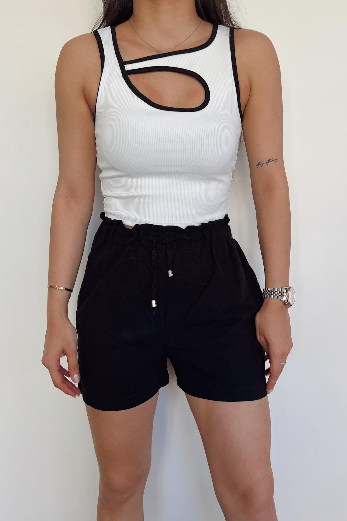 بلوزة متصلة