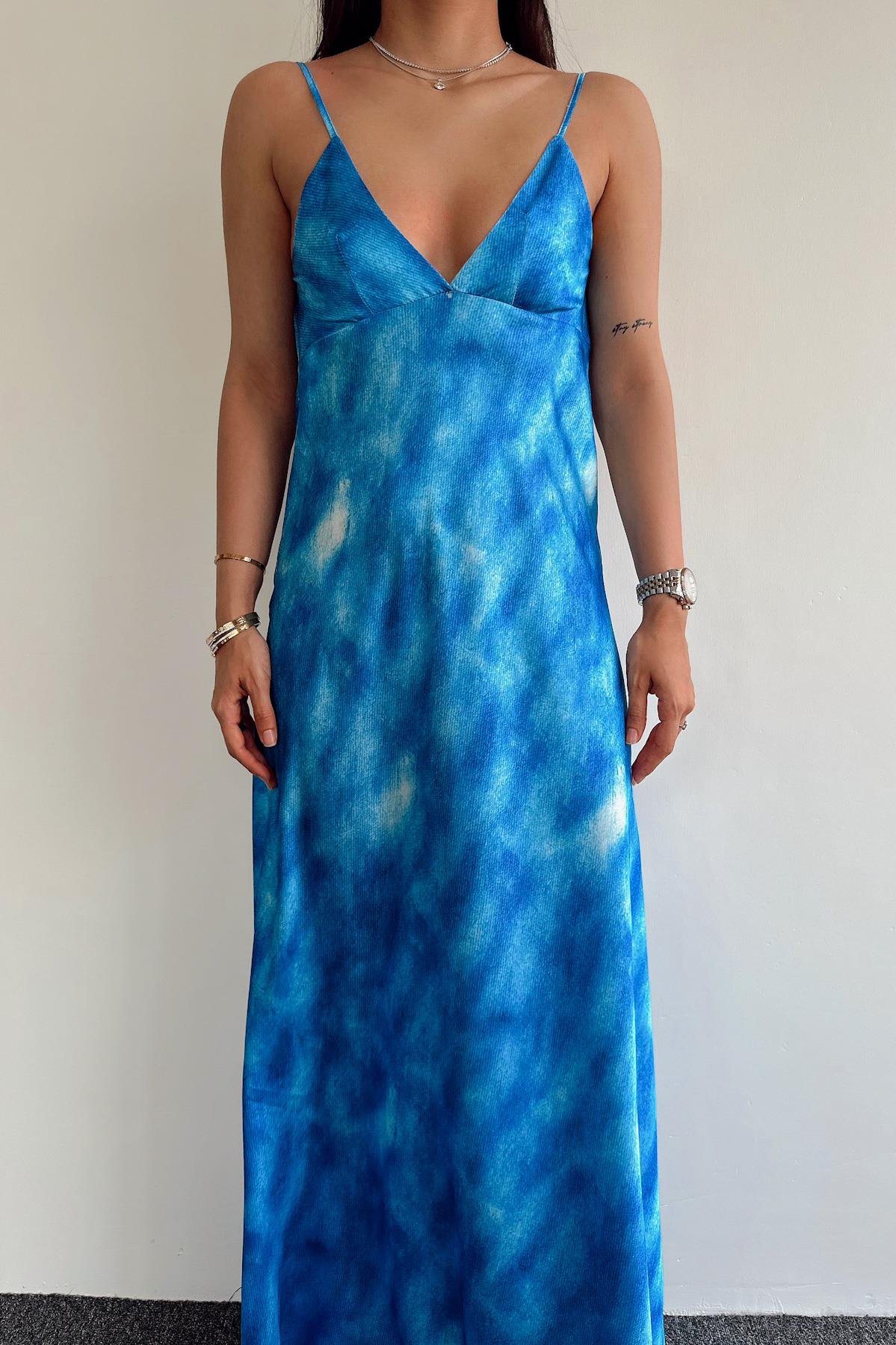 ПОДВЕСНОЕ АТЛАСНОЕ ПЛАТЬЕ МАКСИ