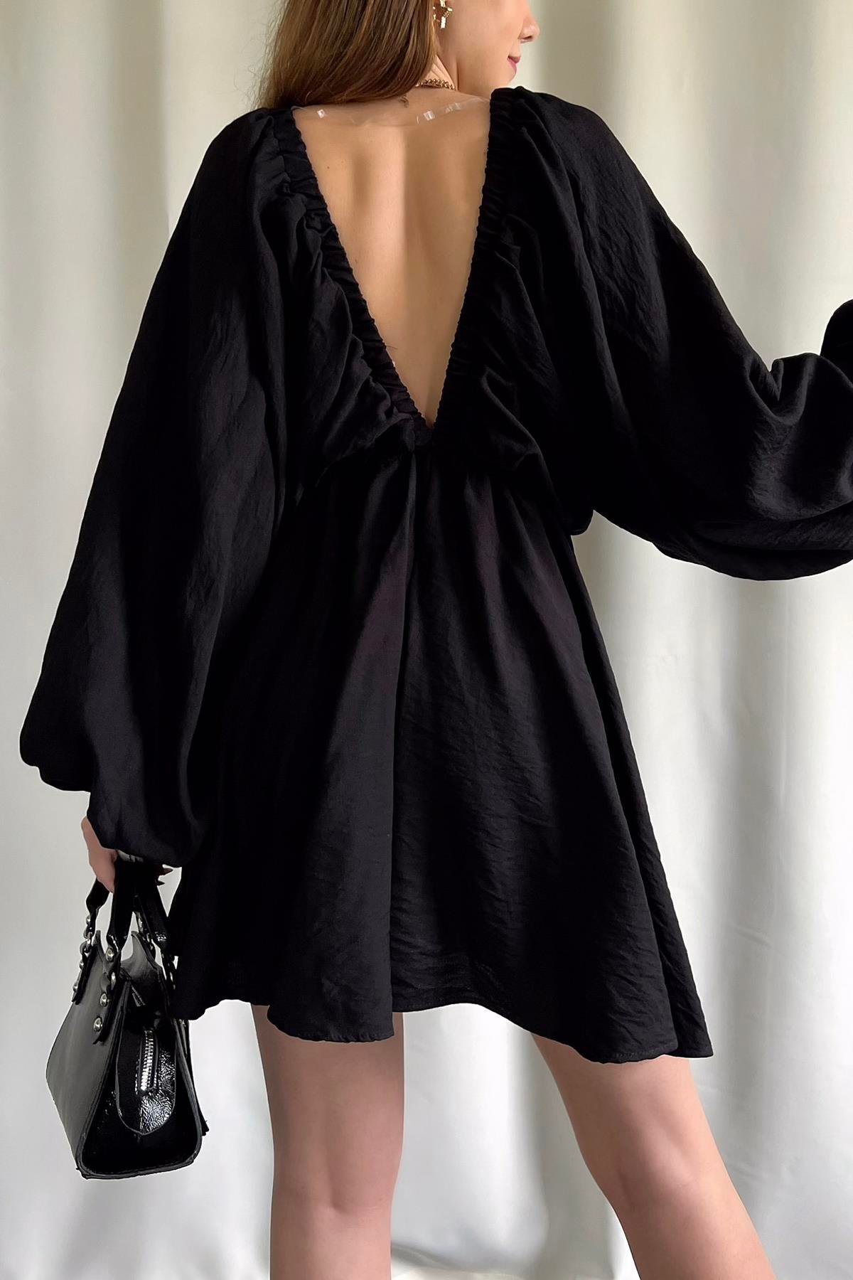 BLUMENKLEID MIT BALLONÄRMELN