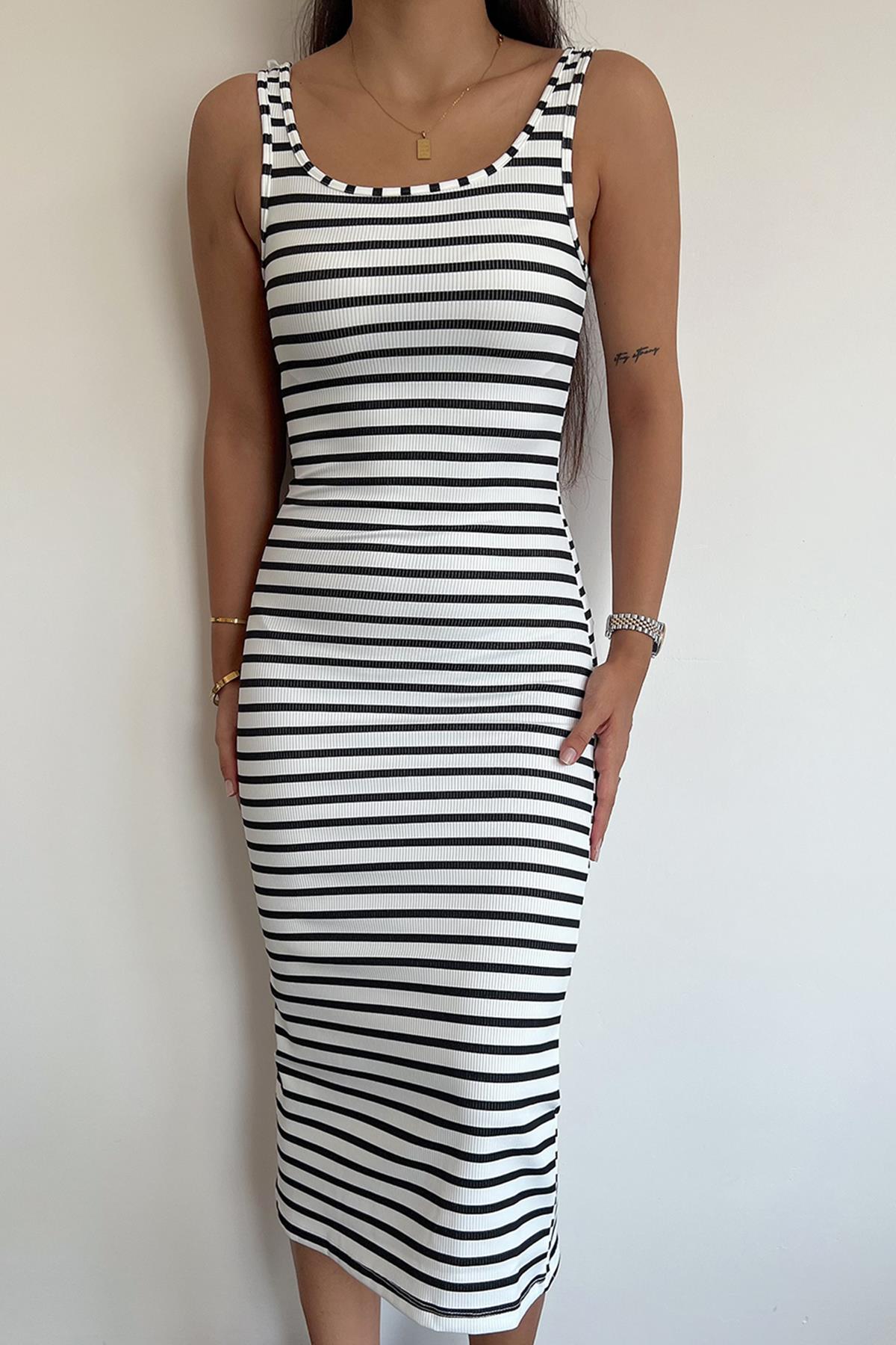 GESTREIFTES MAXI-KLEID