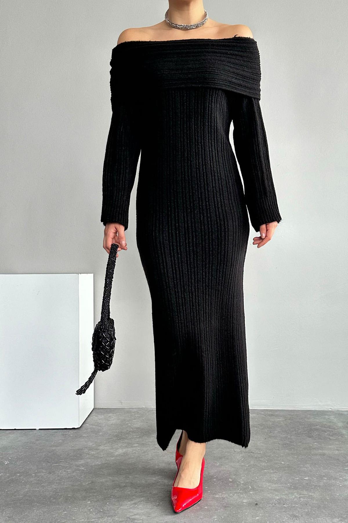 KAYIK YAKA MAXİ BOY TRİKO ELBİSE SİYAH