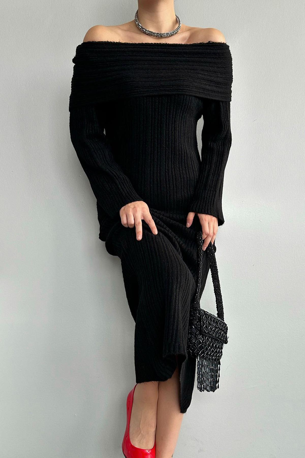 KAYIK YAKA MAXİ BOY TRİKO ELBİSE SİYAH