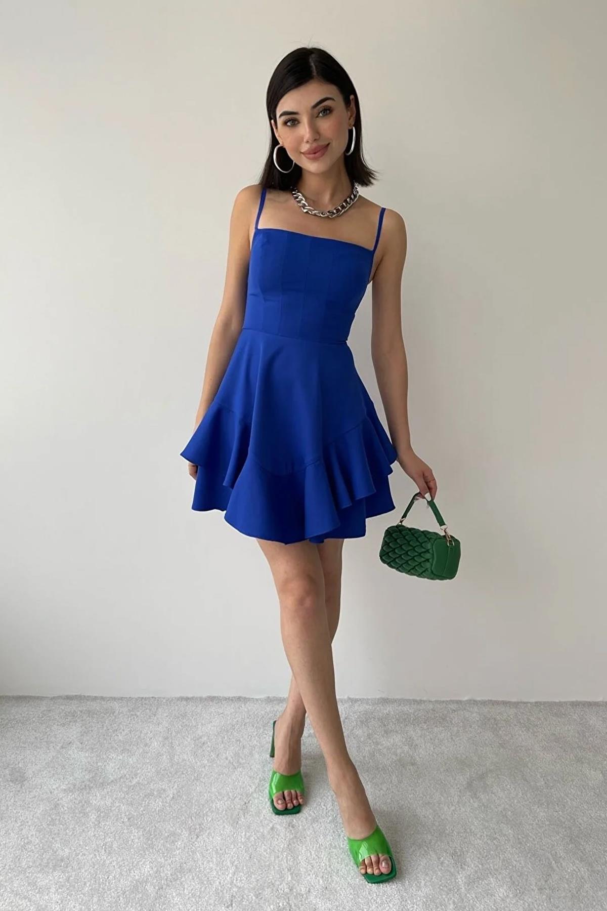 فستان مكشكش بتنورة الحب