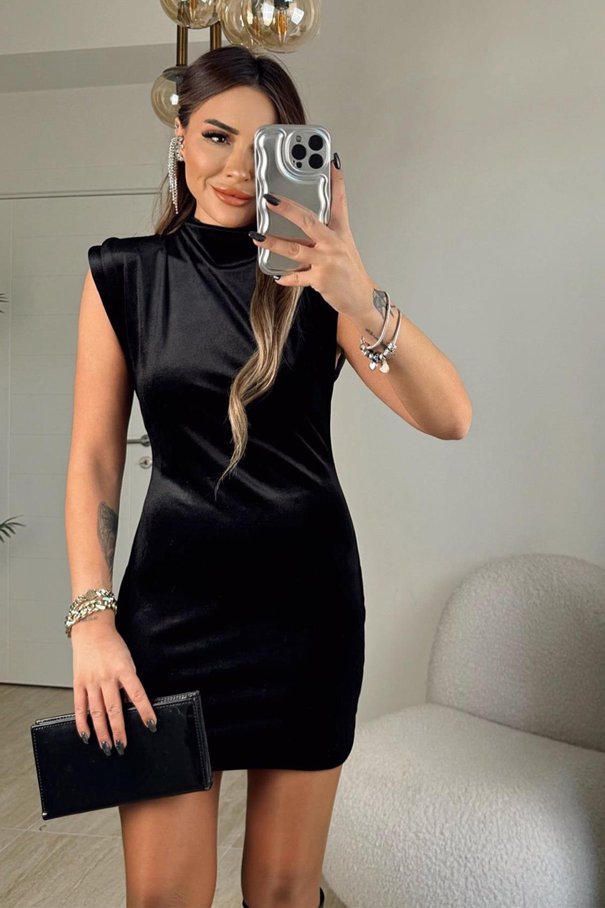 MİNİ KADİFE BOĞAZLI ELBİSE SİYAH