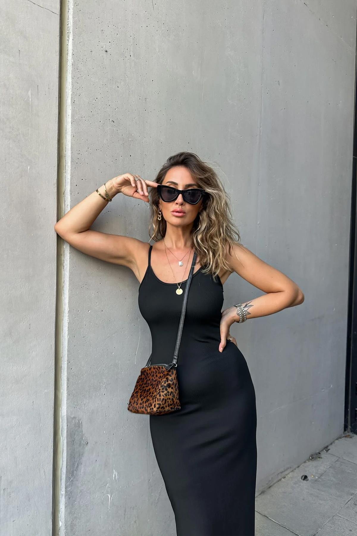 ÖNÜ ARKASI V YAKA ASKILI ELBİSE SİYAH