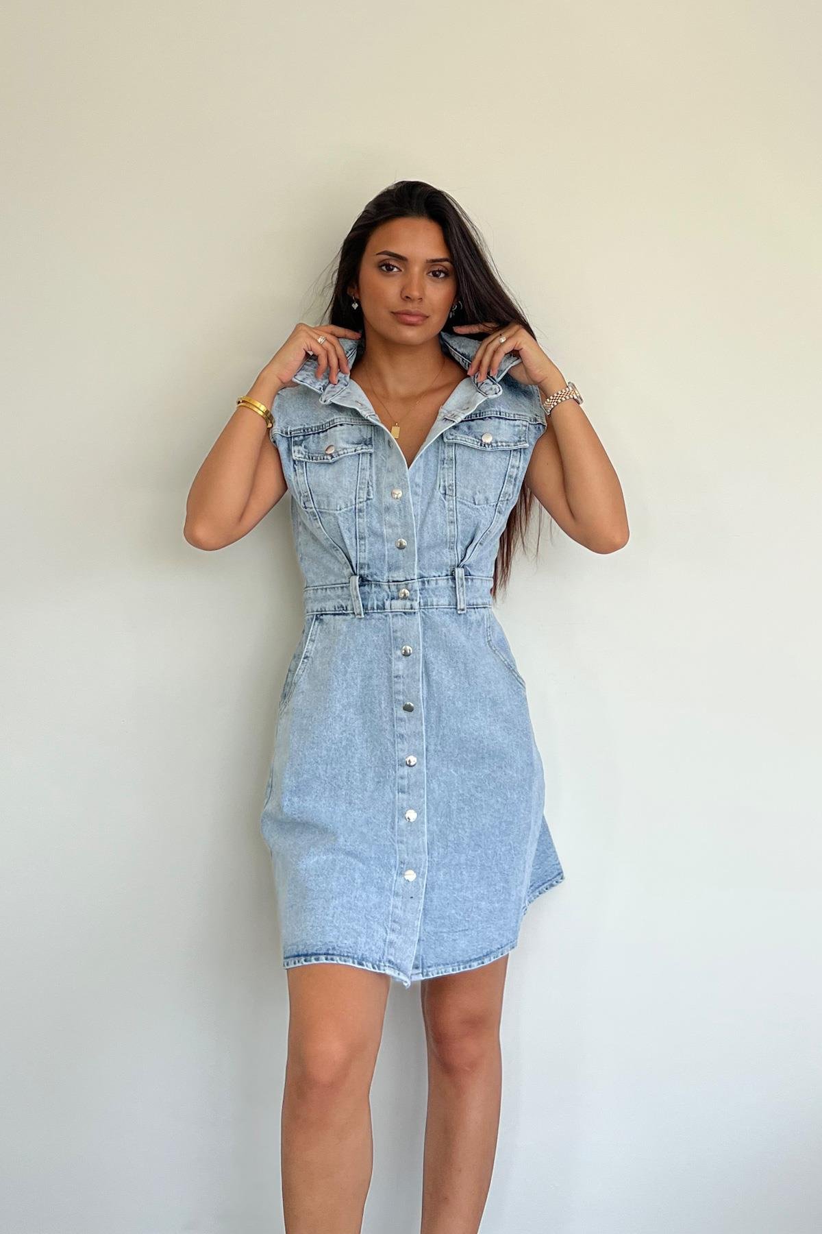 ZERO SLEEVE DENIM DRESS