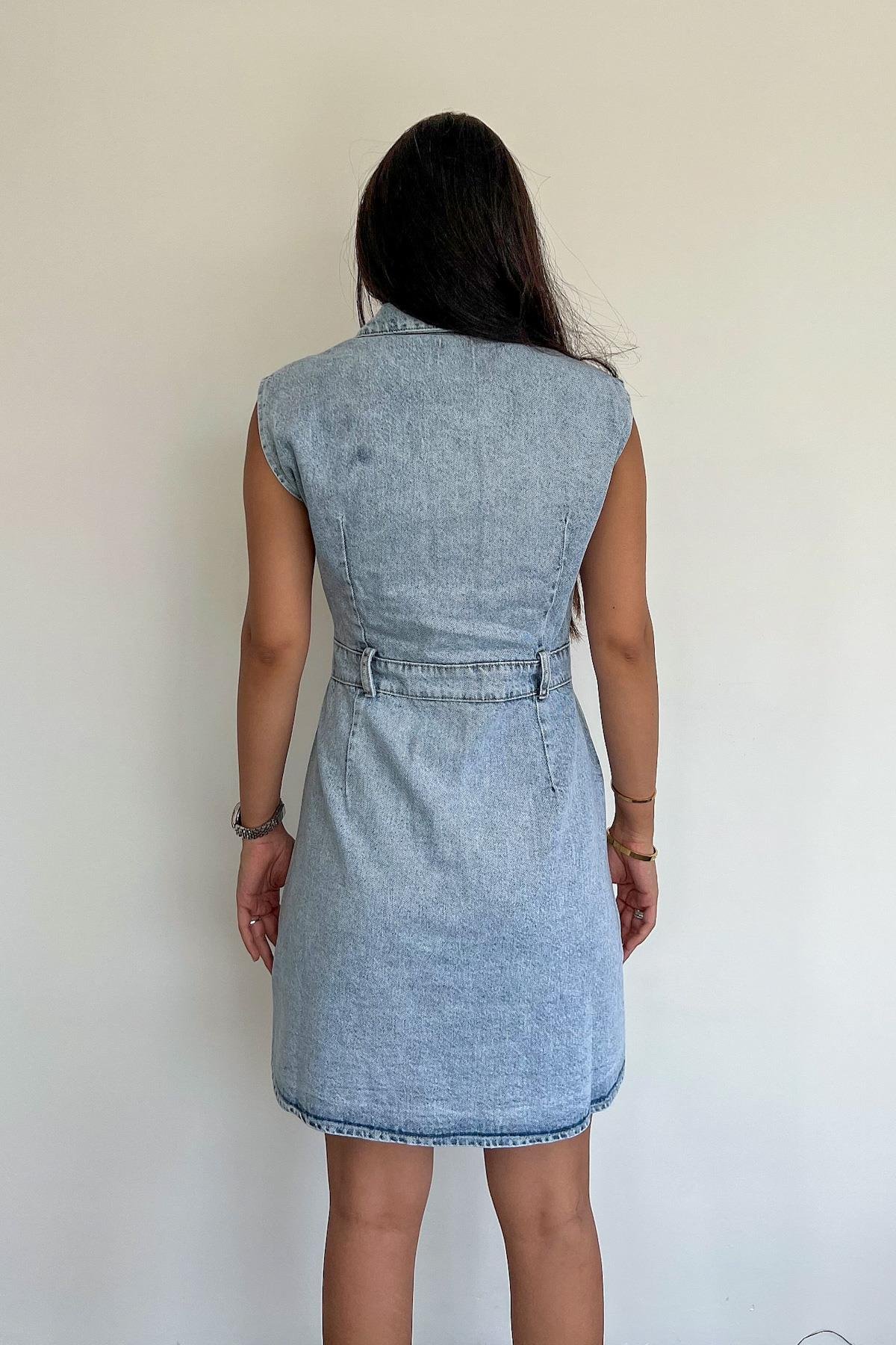 ZERO SLEEVE DENIM DRESS