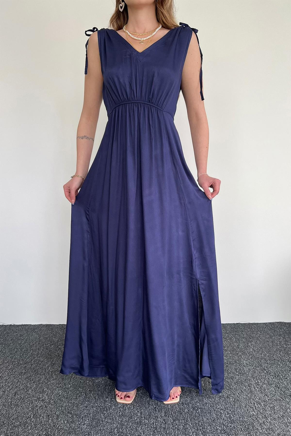 SIRT DEKOLTELİ YIRTMAÇLI ELBİSE LACİVERT