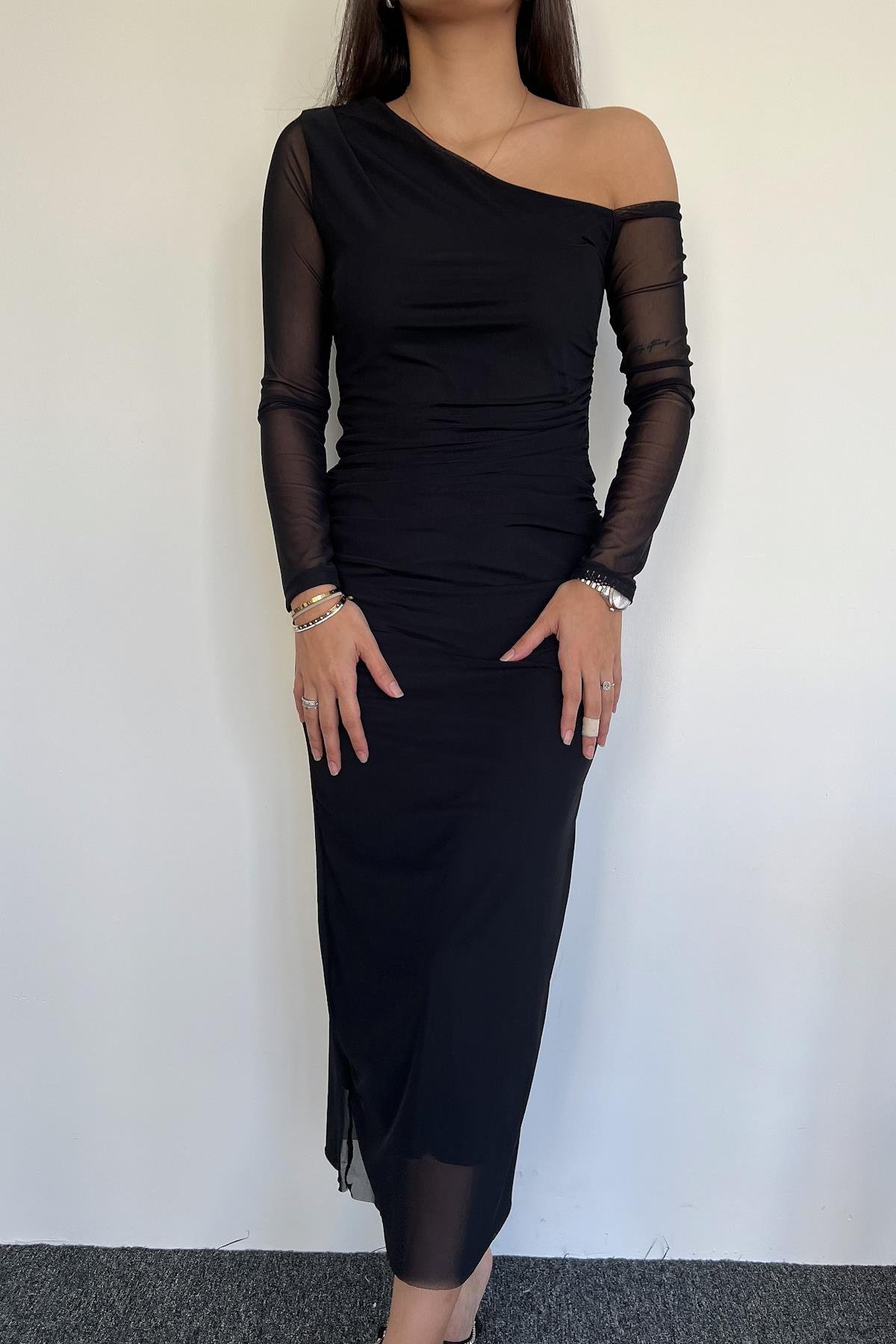 TÜL DETAYLI ELBİSE SİYAH