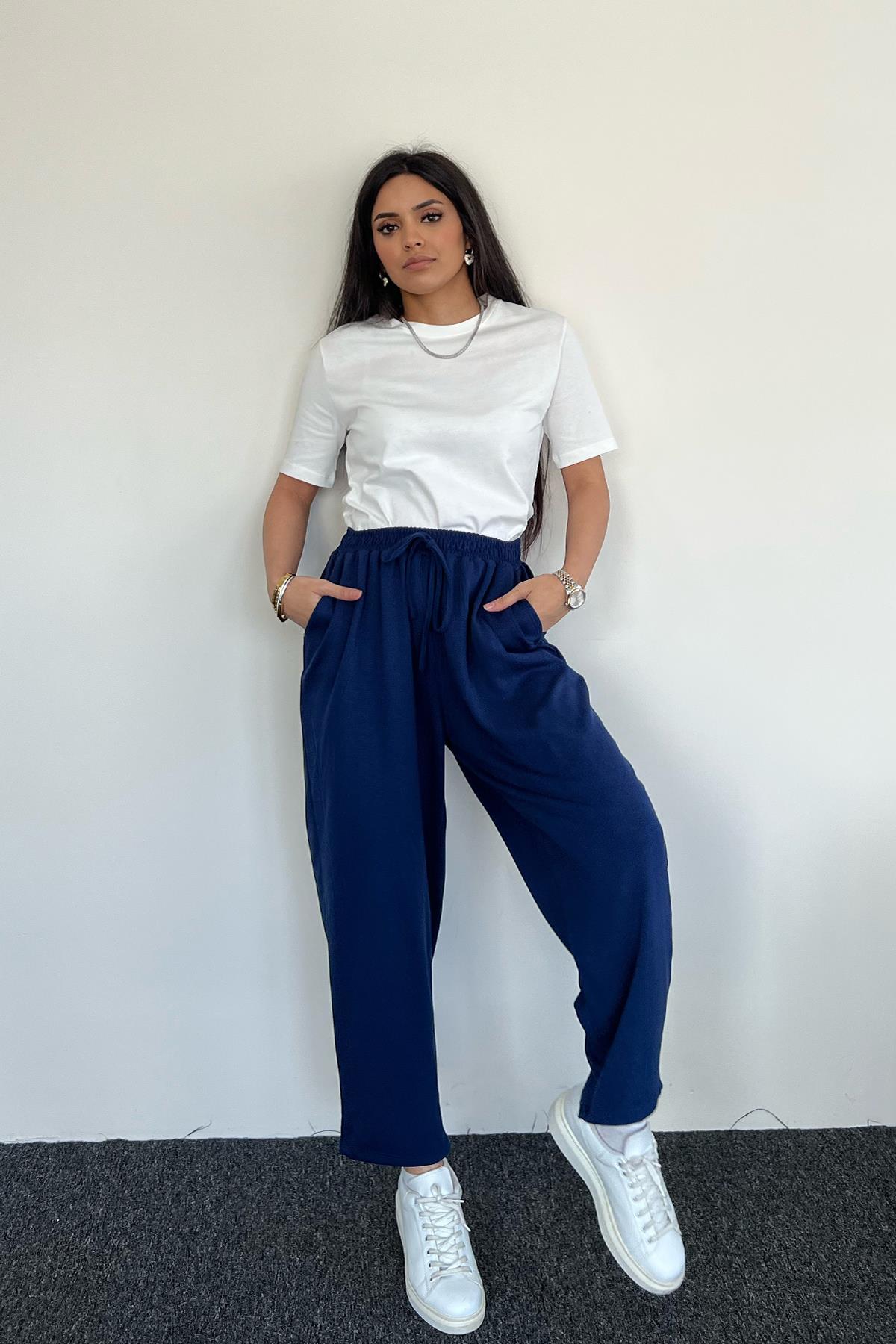 COMFY HAVUÇ KESİM BELİ LASTİKLİ EŞOFMAN ALTI LACİVERT