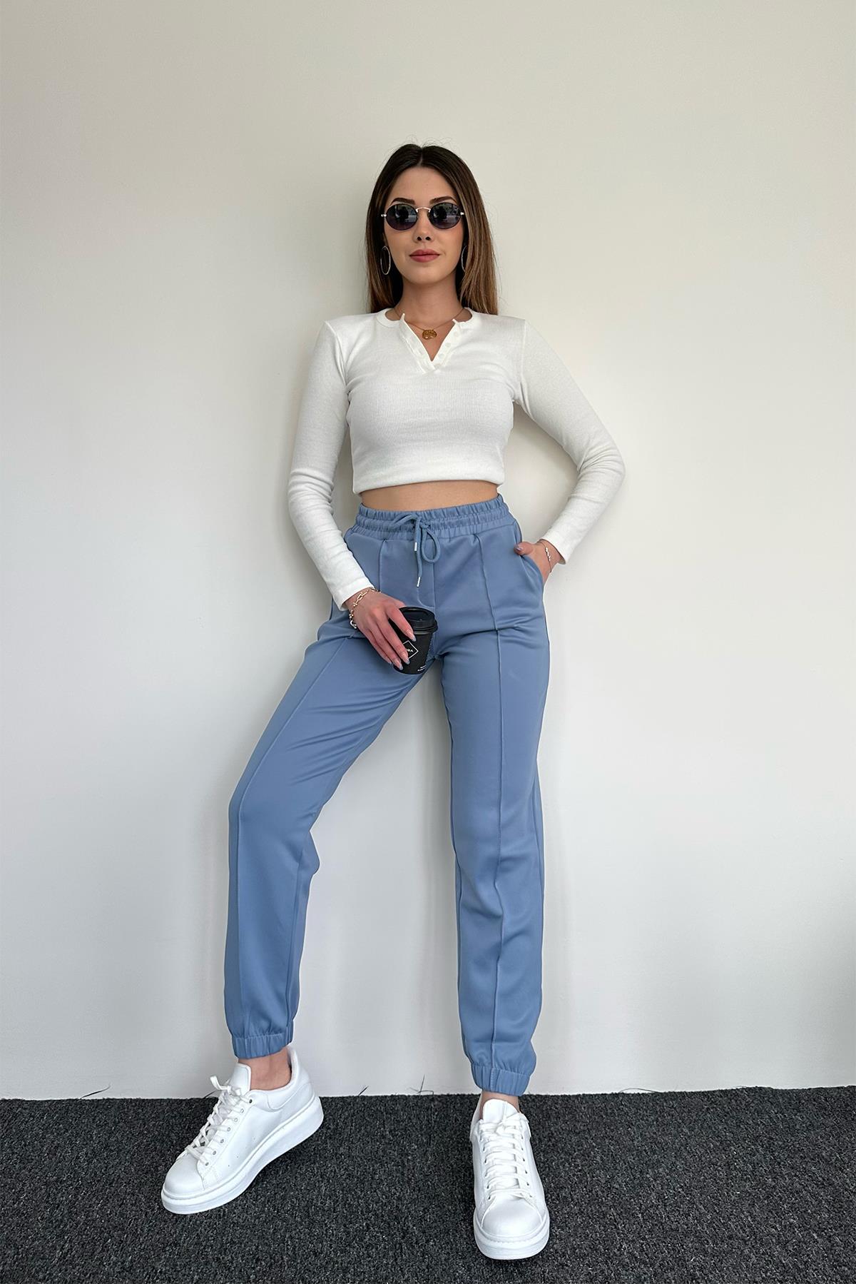 Спортивные штаны