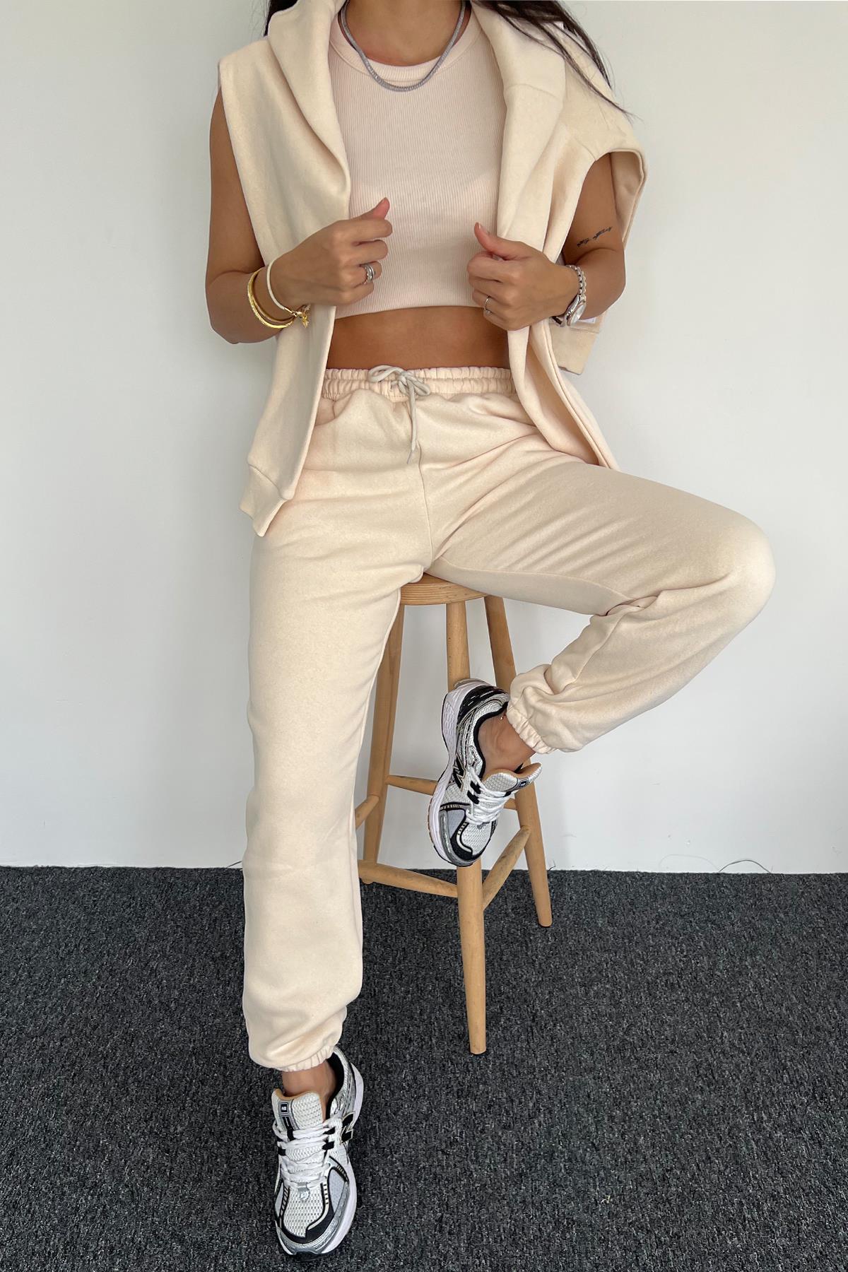 FLEECE TRACKPANTS WITH ELASTIC CLOTH