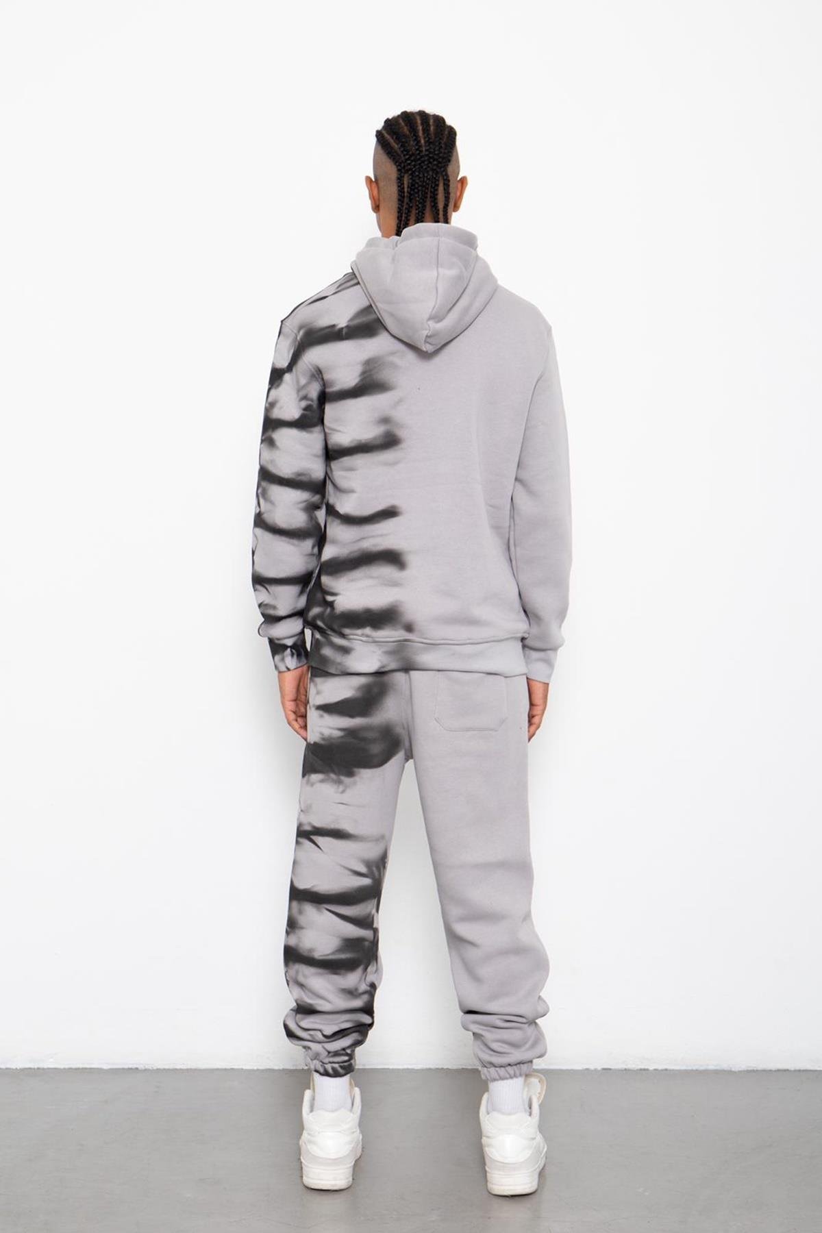 KEIN GLORY-TRAININGSANZUG