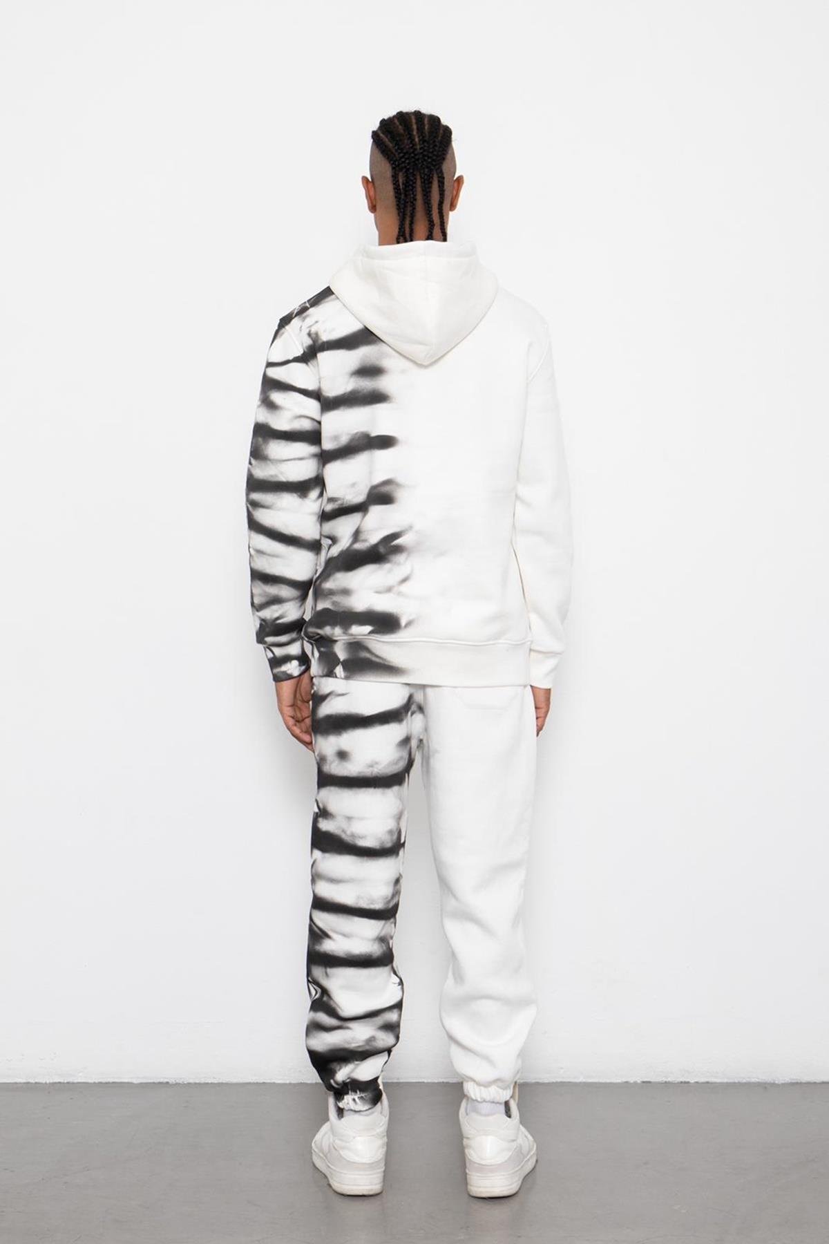 KEIN GLORY-TRAININGSANZUG