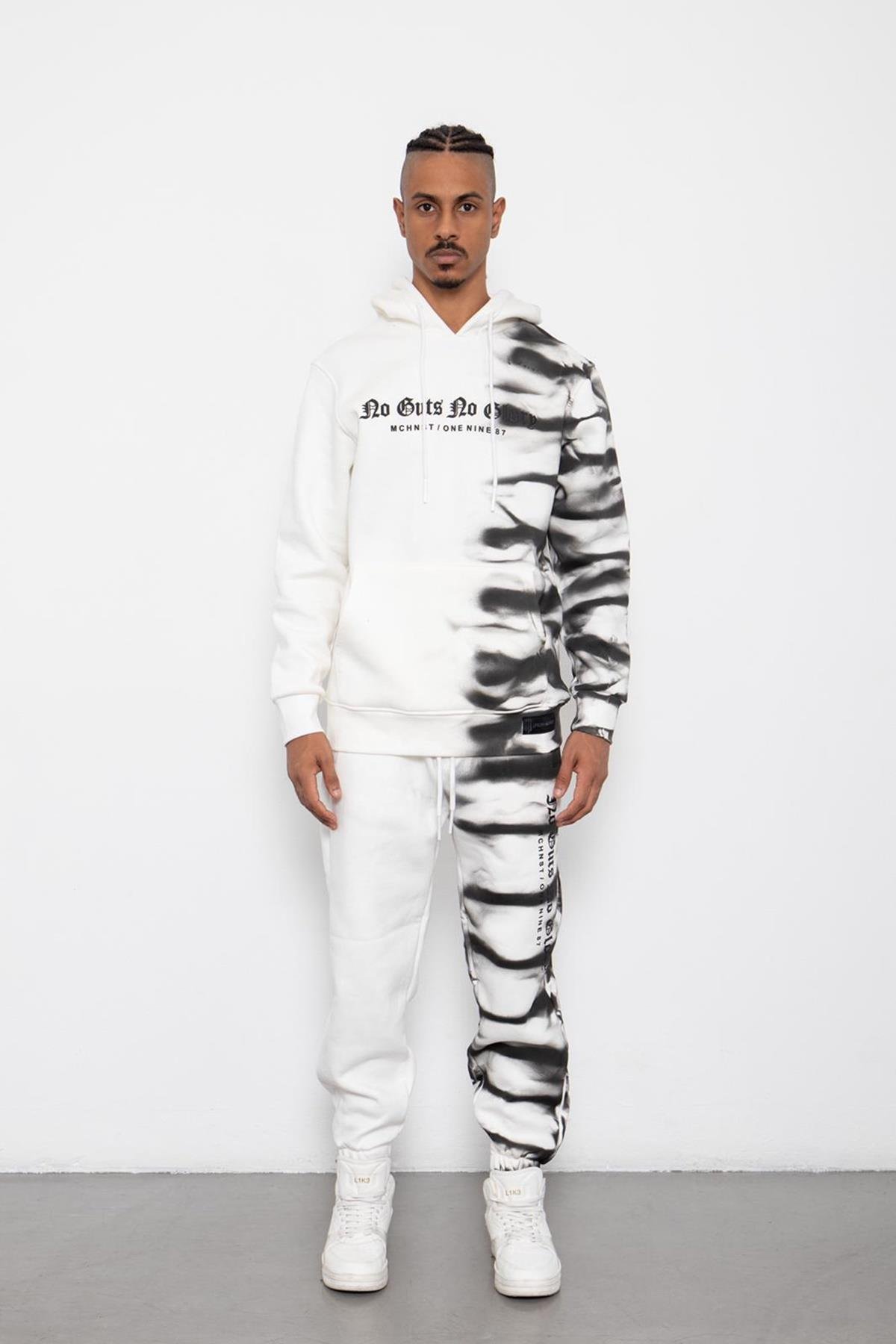 KEIN GLORY-TRAININGSANZUG