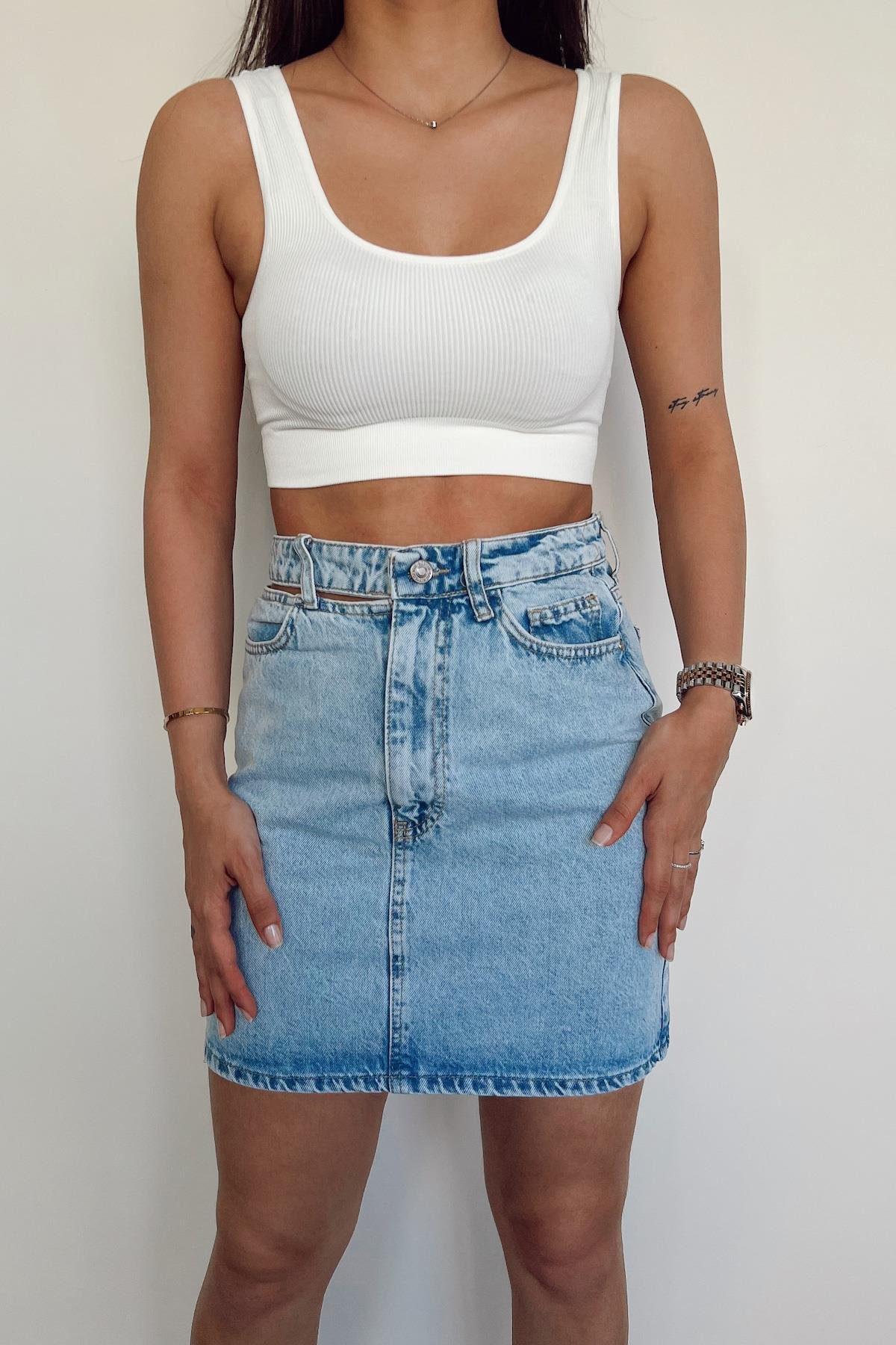 WAIST DETAILED SHORT DENIM SKIRT