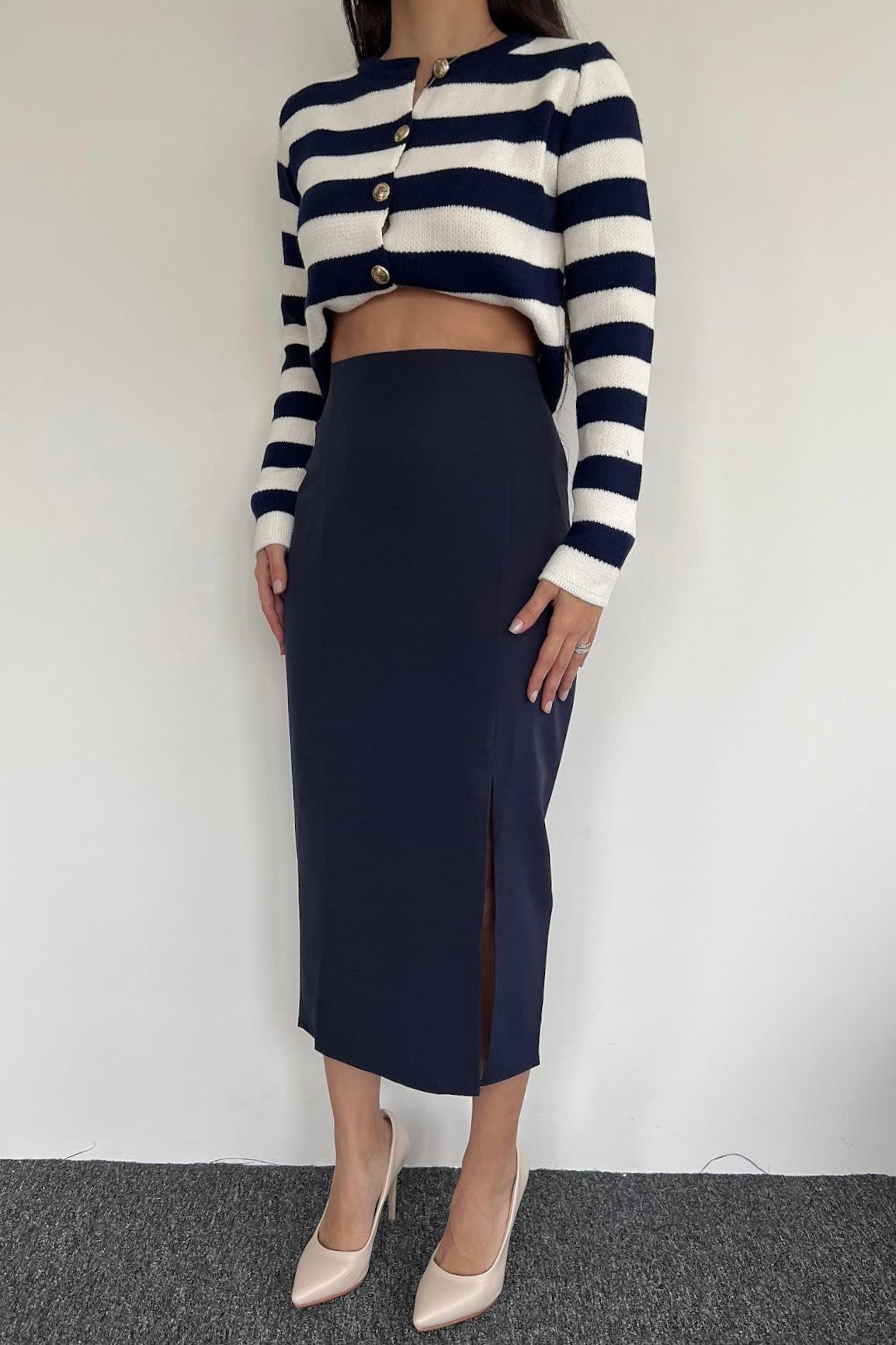 KUMAŞ ETEĞİ YIRTMAÇLI ETEK LACİVERT