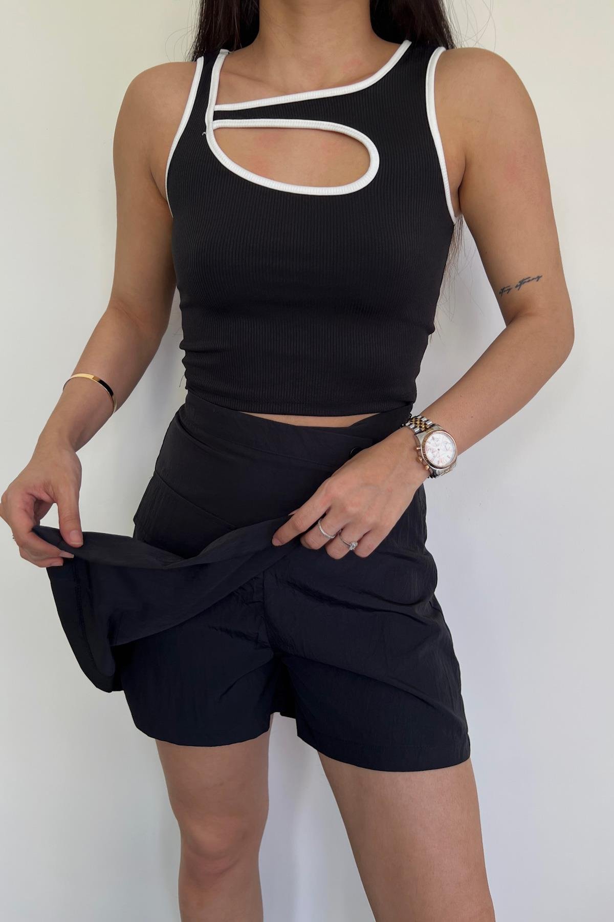 PARACHUTE POCKET SHORTS SKIRT