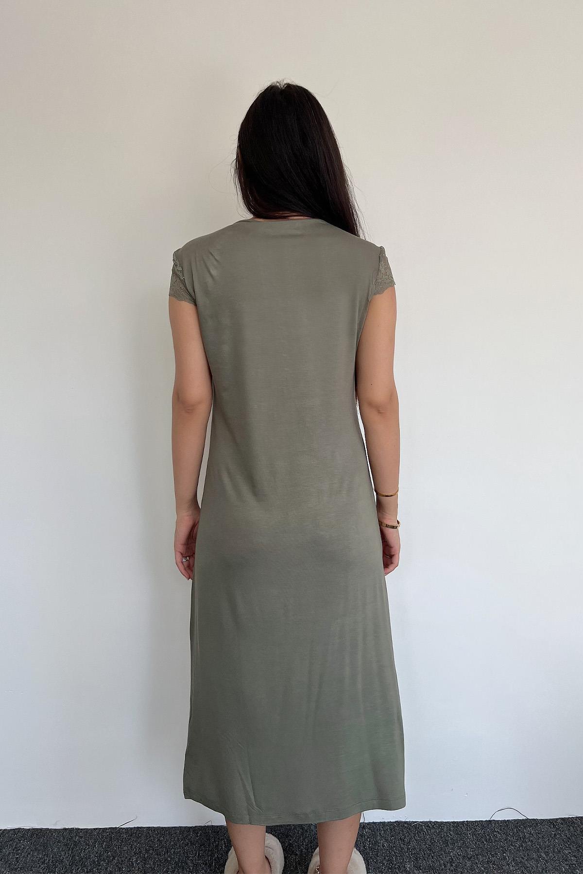 Yakası Kolu ve Omzu Brode Dantelli Önü Düğmeli Gecelik HAKİ