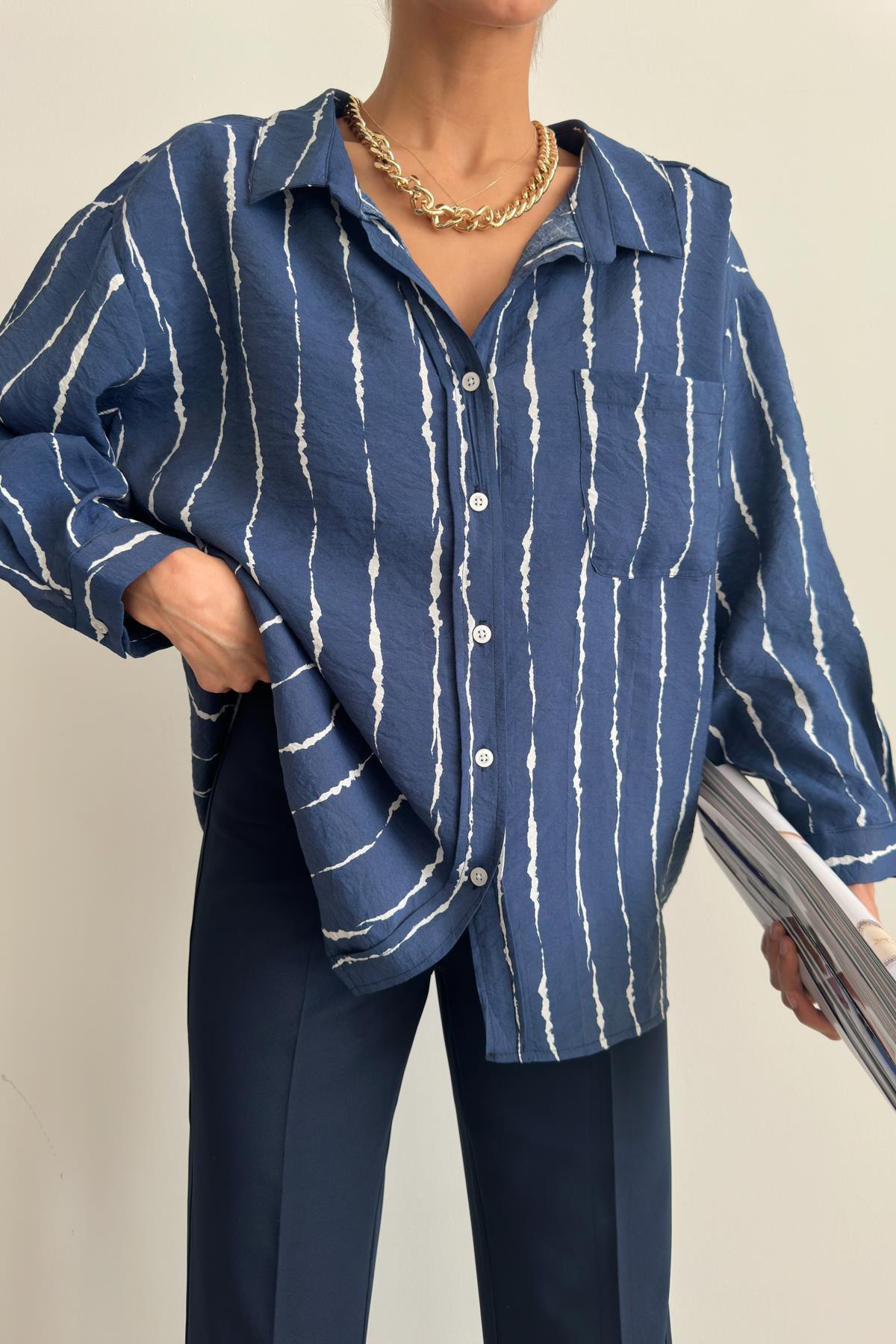 ÇİZGİLİ OVERSİZE GÖMLEK LACİVERT