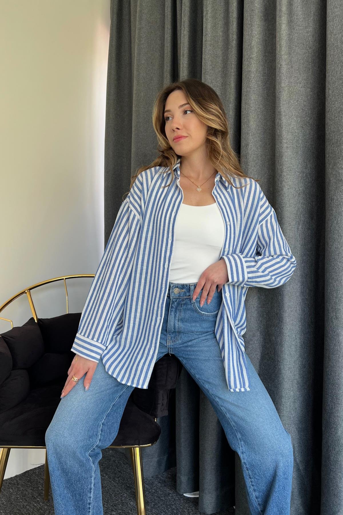 قميص داتكا مخطط