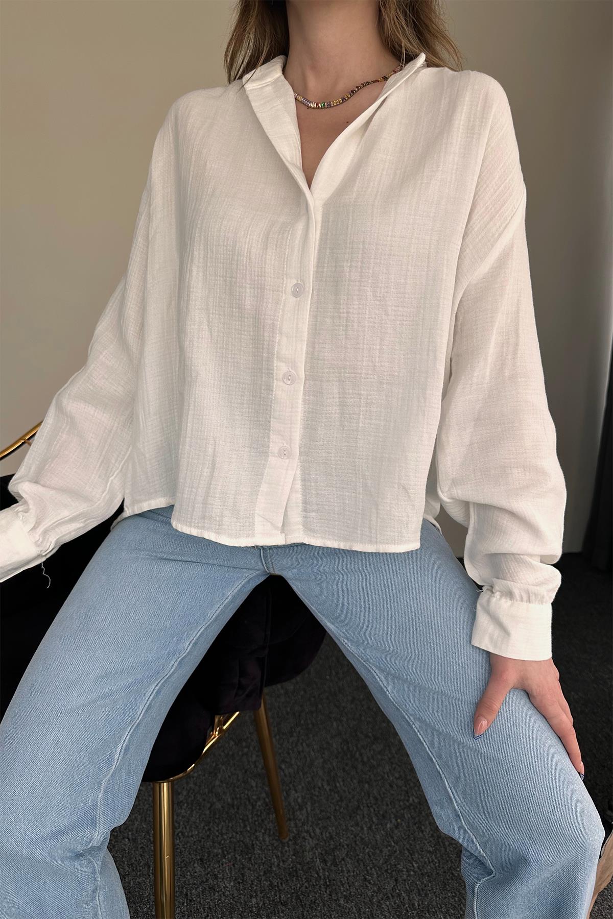 LEINENHEMD MIT RICHTERKRAGEN