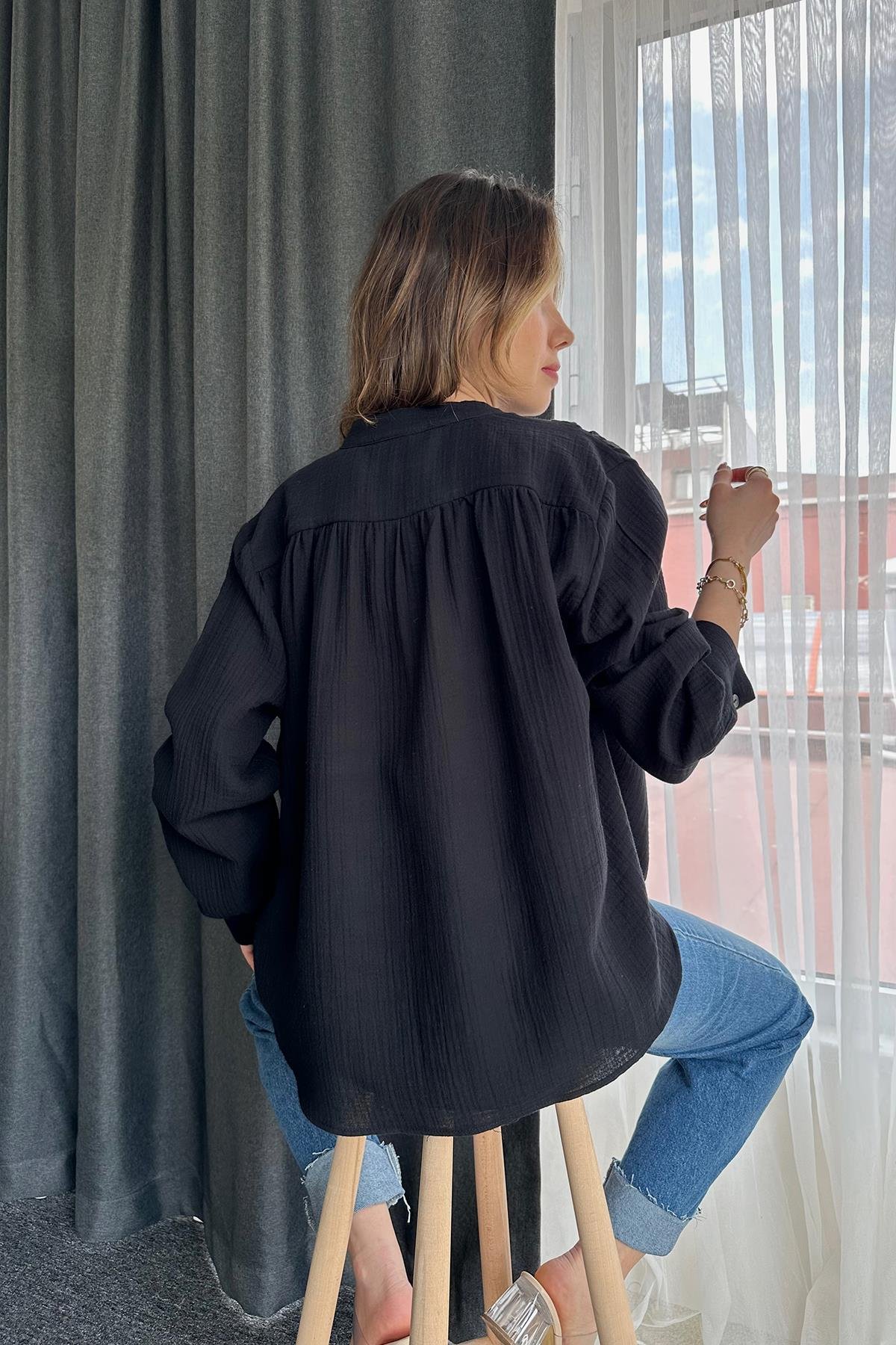 LEINENHEMD MIT RICHTERKRAGEN