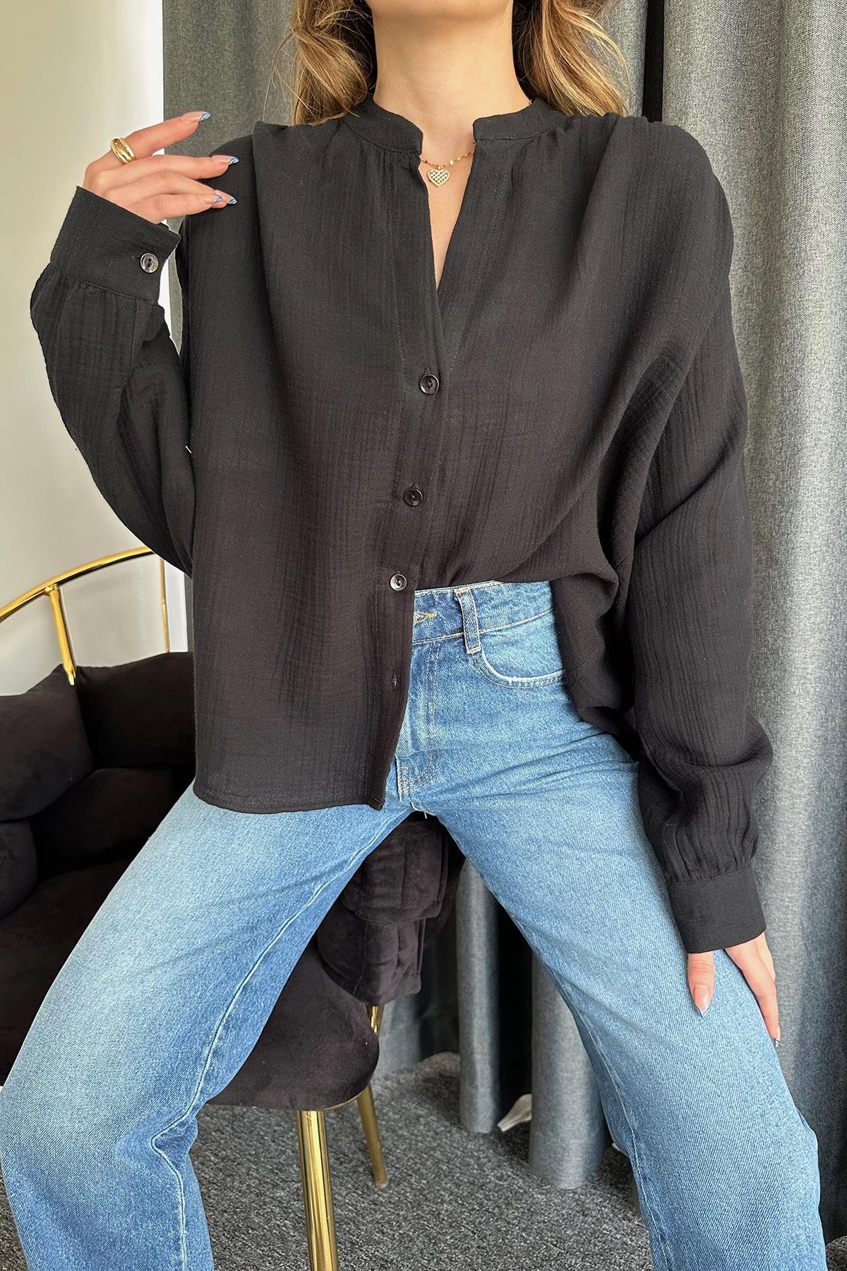 LEINENHEMD MIT RICHTERKRAGEN